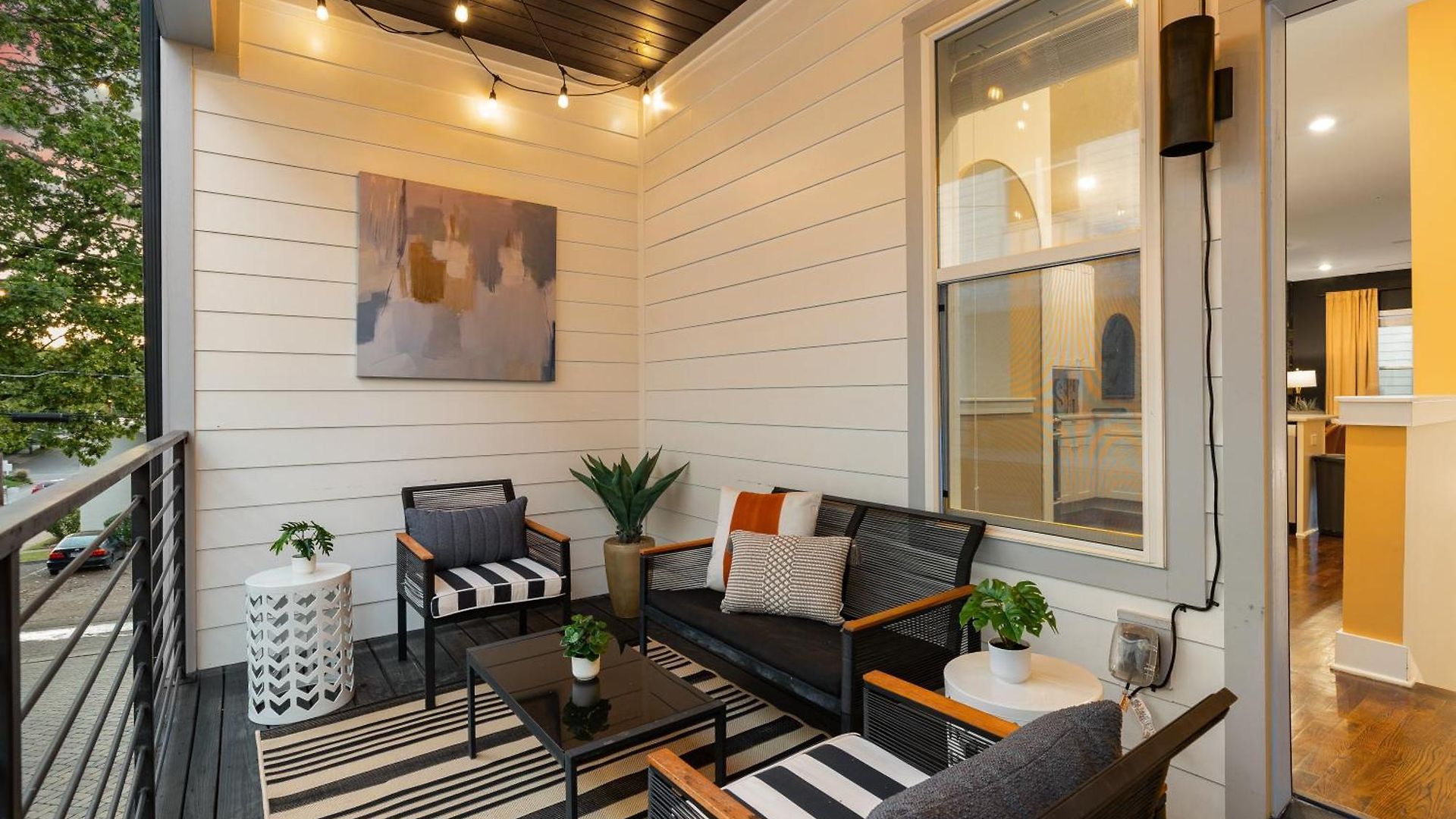 Private Rooftop Near Vanderbilt Only 2 Miles From Downtown Holiday home