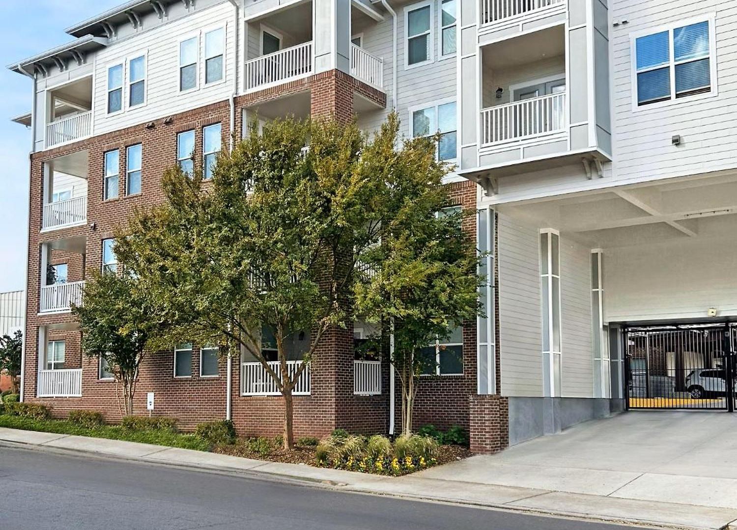 Apartment Landing - The Flats At Walden Grove