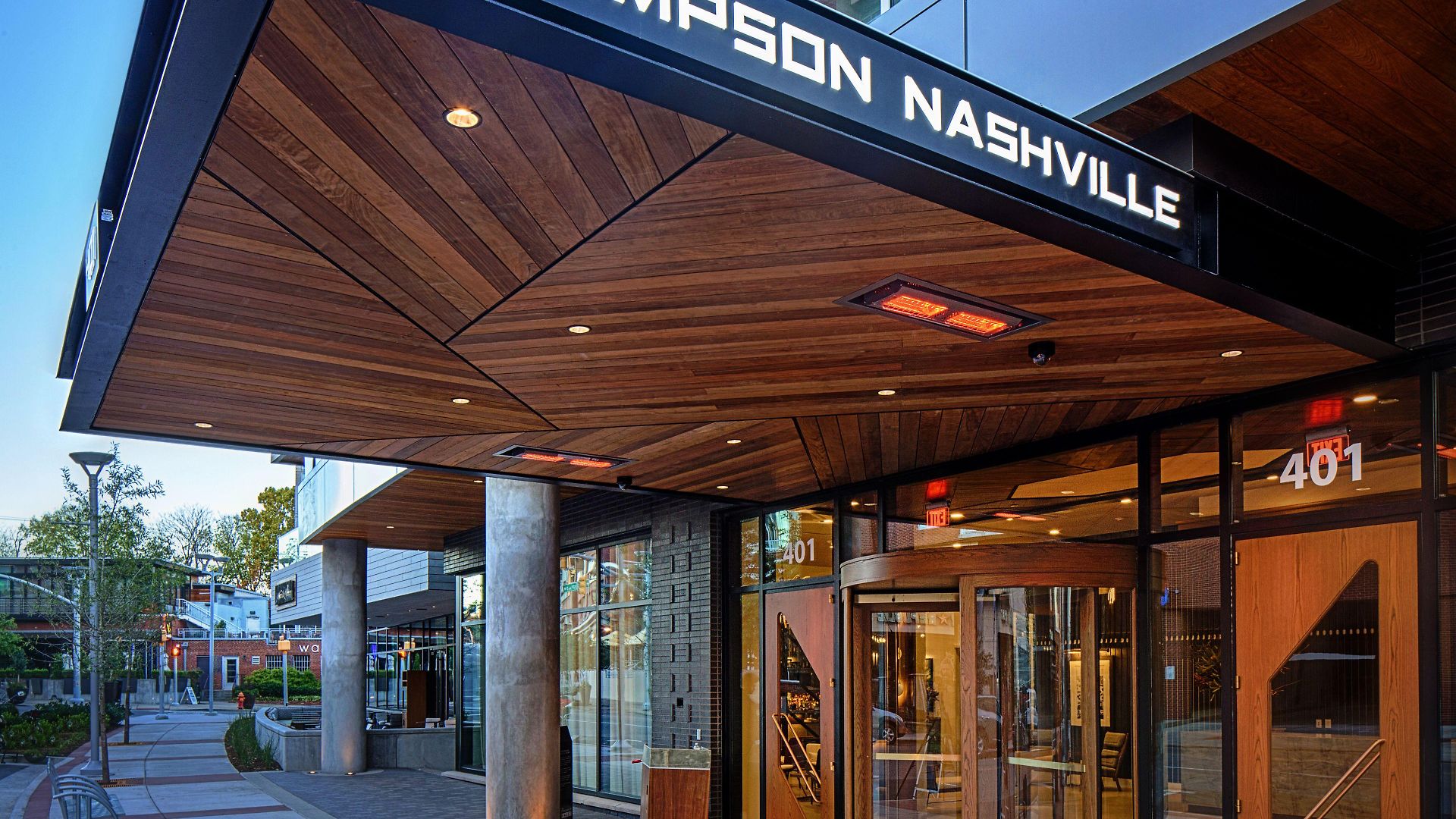 Thompson Nashville, By Hyatt 4*