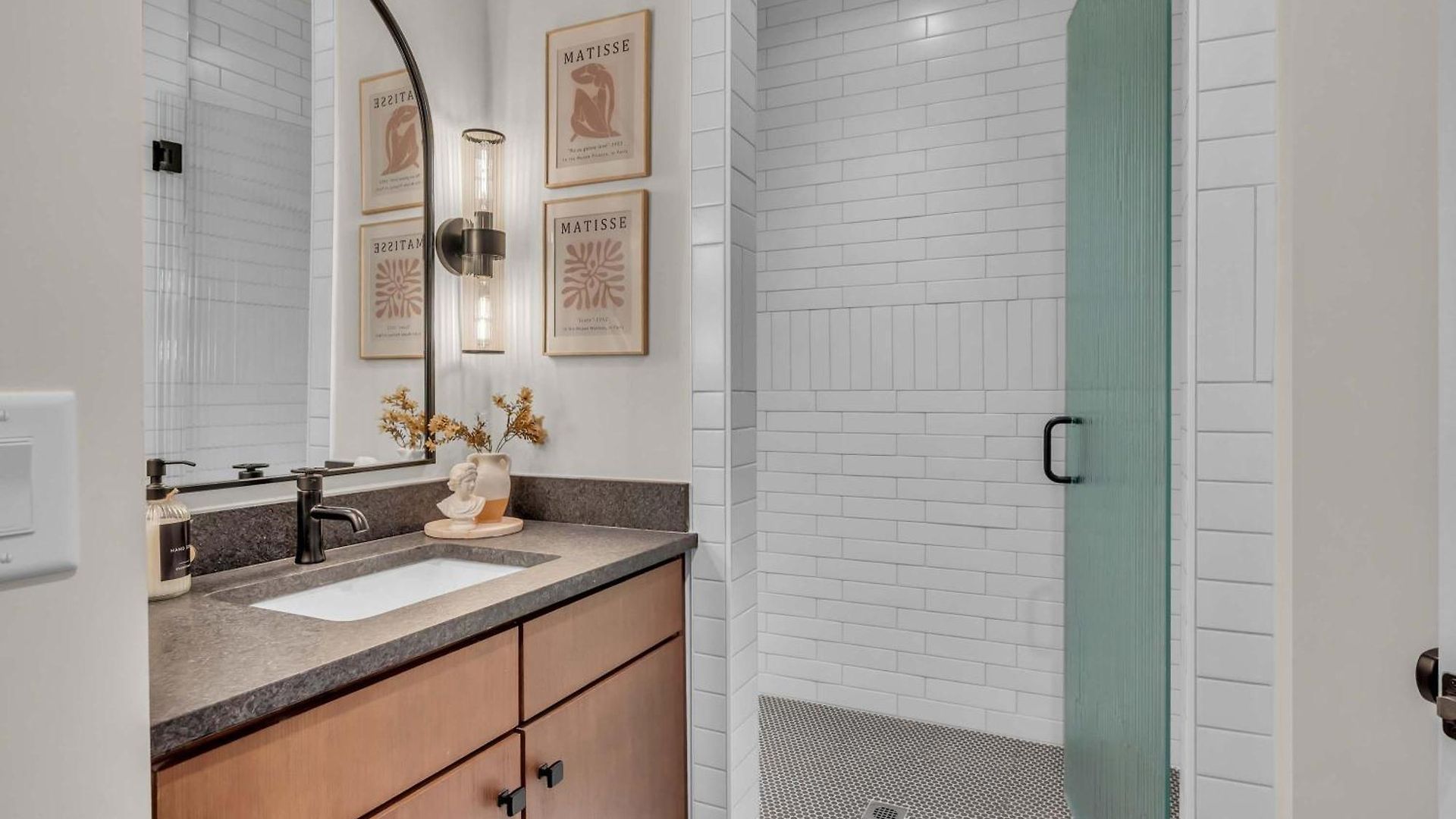 Holiday home New 2 Luxe Townhomes With Rooftops Sleeps 24 Nashville