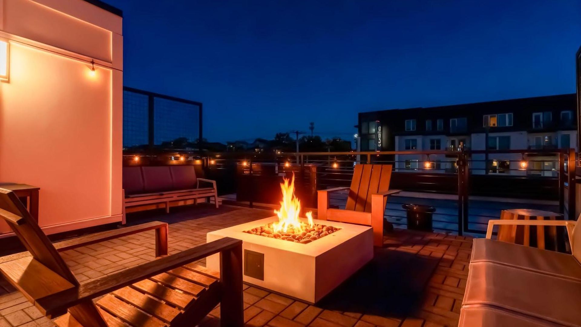 Rooftop Hot Tub Fire Pit 6br Near Broadway *