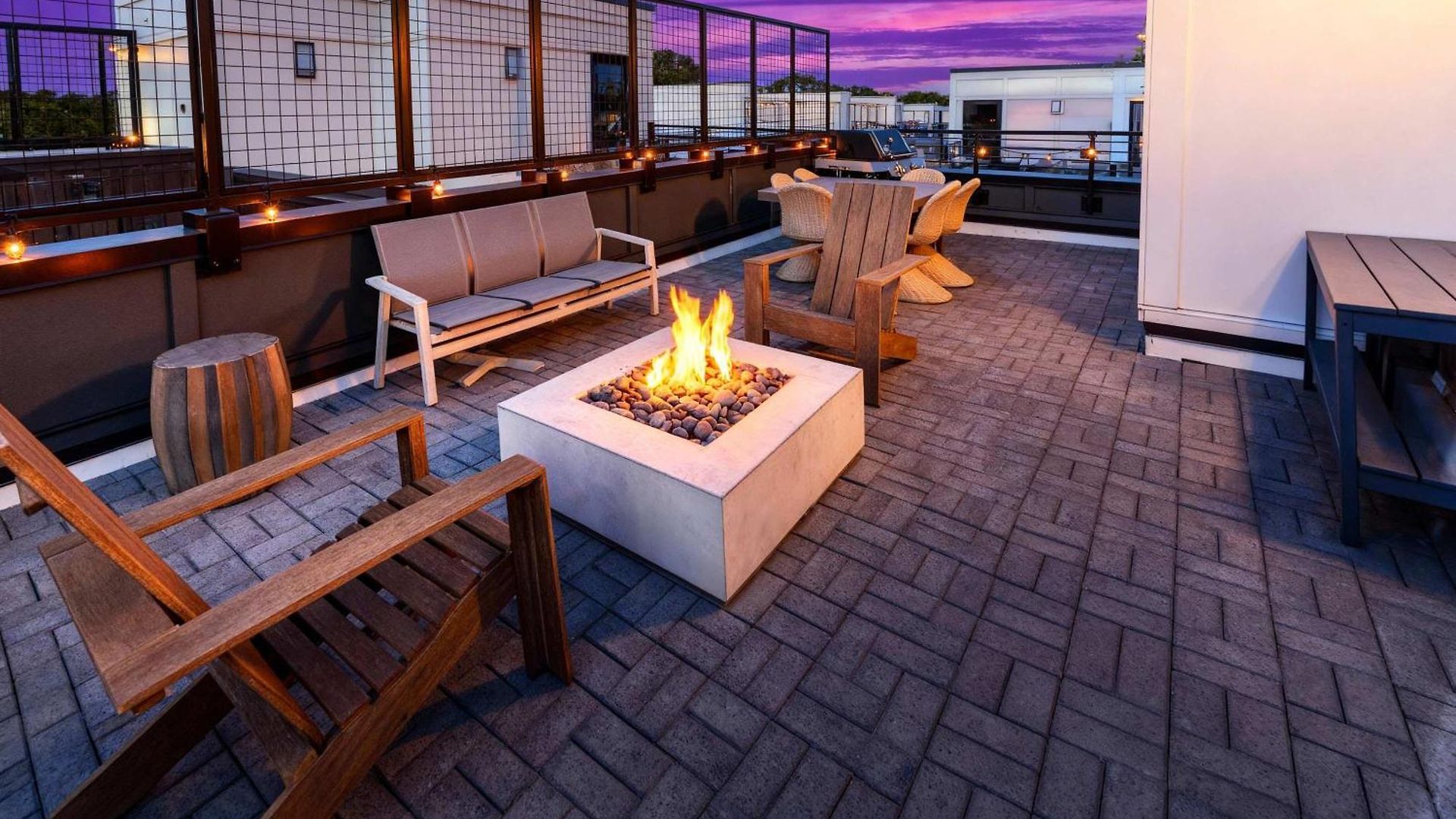 Rooftop Hot Tub Fire Pit 6br Near Broadway Holiday home