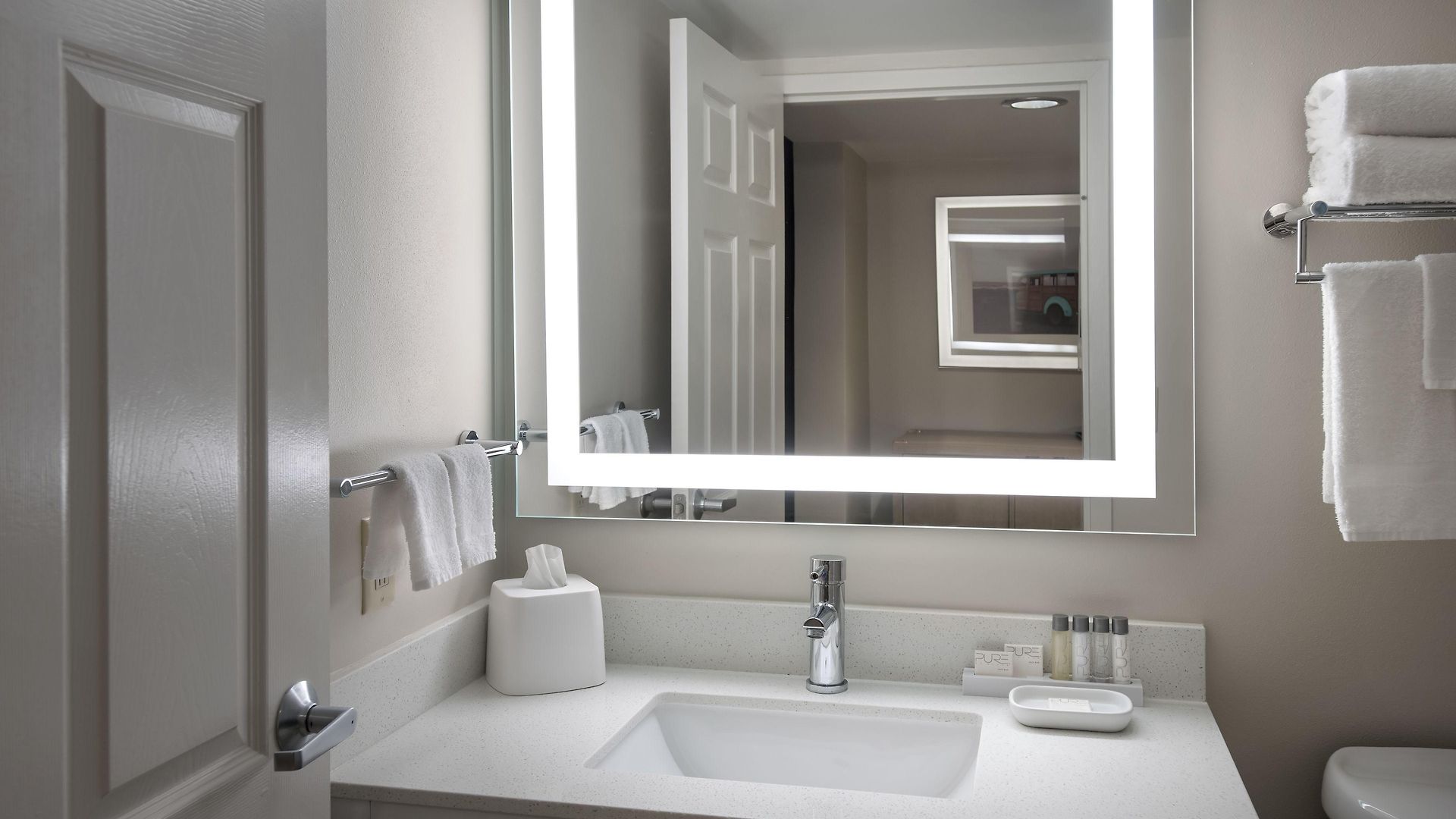 Hayes Street Downtown 3*
