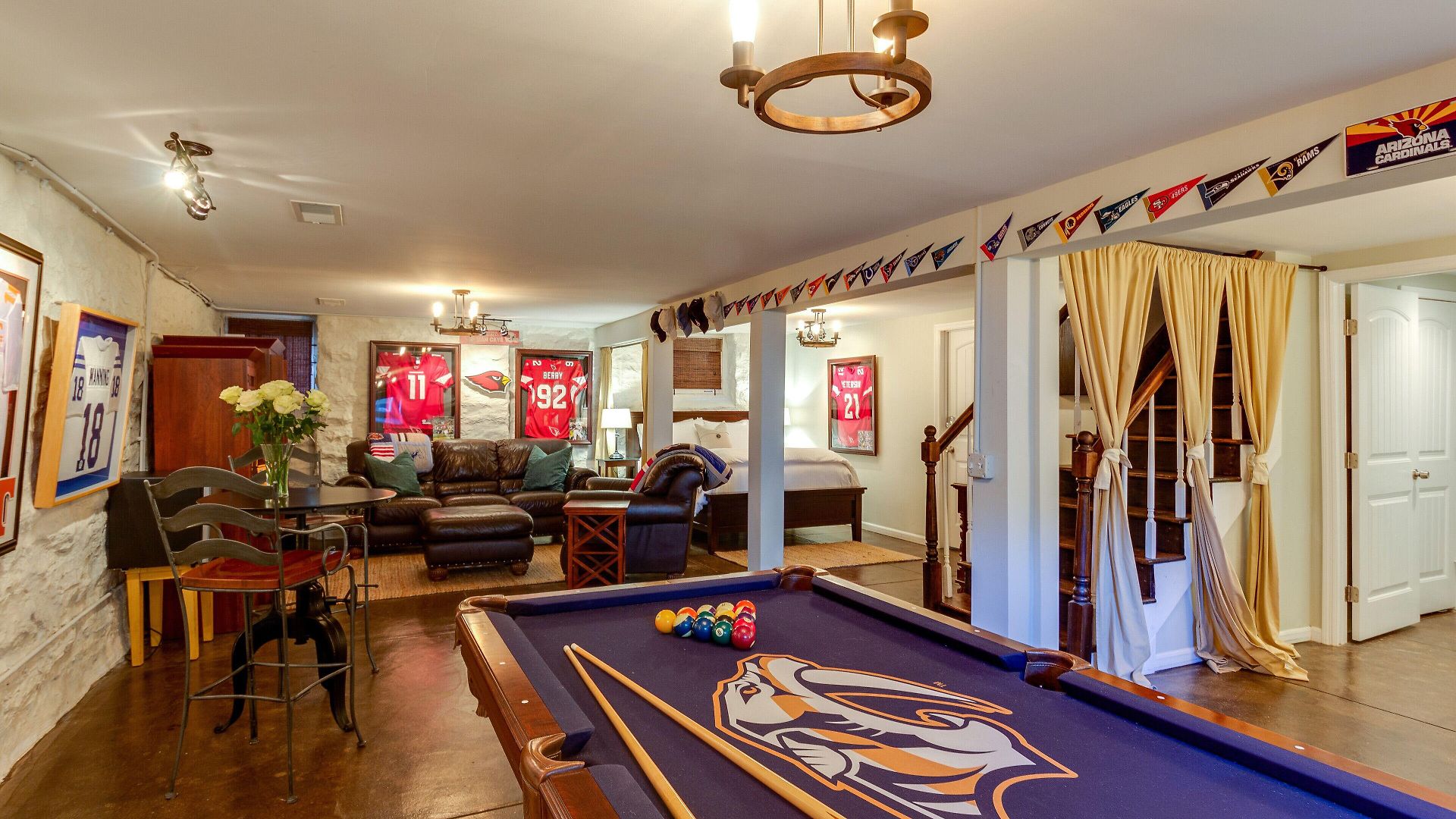 Caroline House Historic 4*