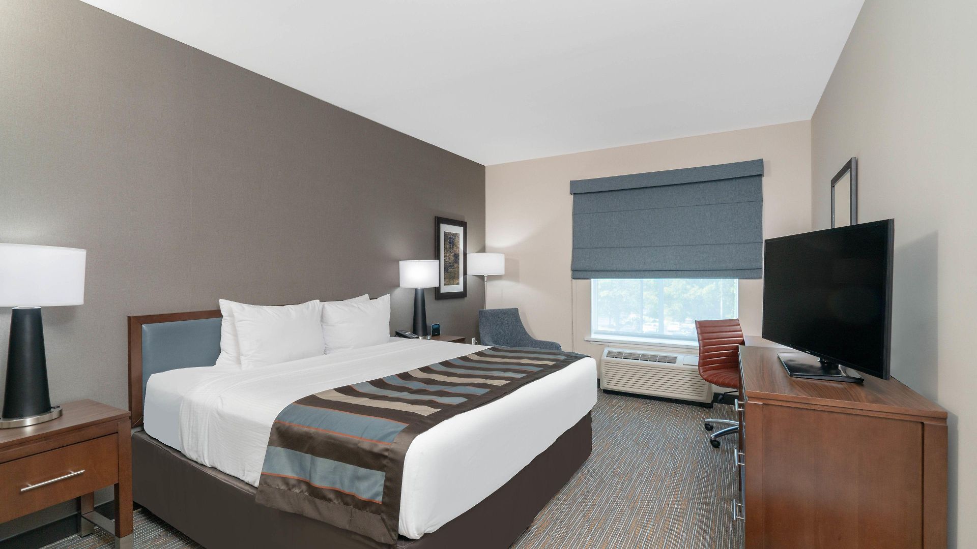 Hampton By Hilton Airport Century Place Hotel Nashville
