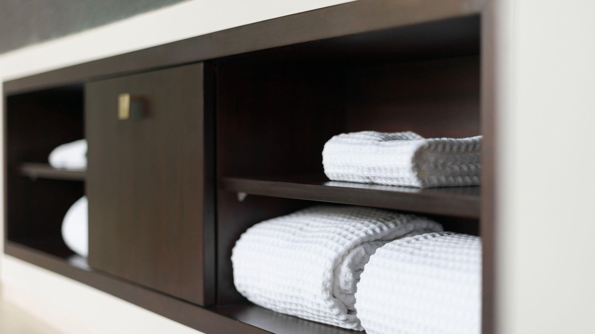 Hampton By Hilton Airport Century Place 3*