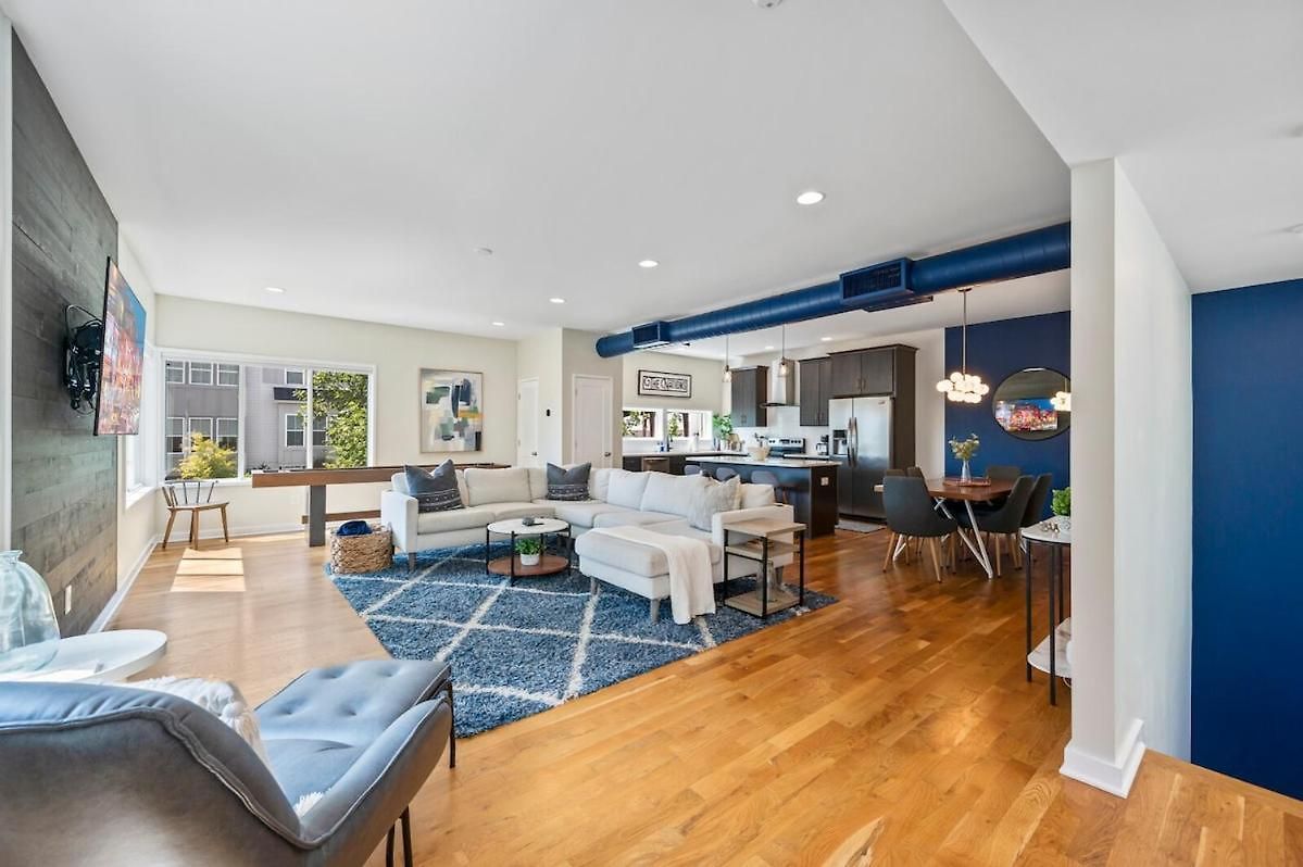 Holiday home Walk & Bike-stunning Natural Light! 13 Mins To Downtown Nashville