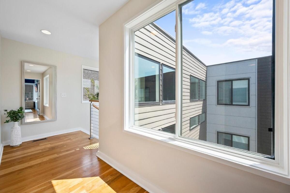 Walk & Bike-stunning Natural Light! 13 Mins To Downtown Nashville