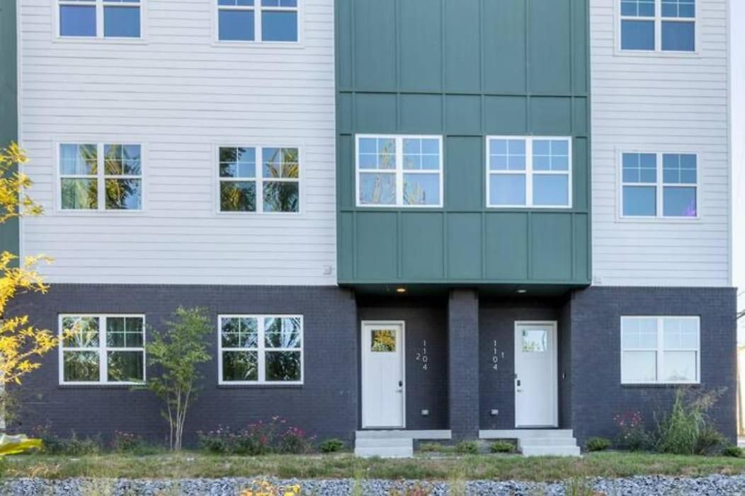 Holiday home Rooftop Views 4br 4ba 7 Beds Near Broadway Nashville