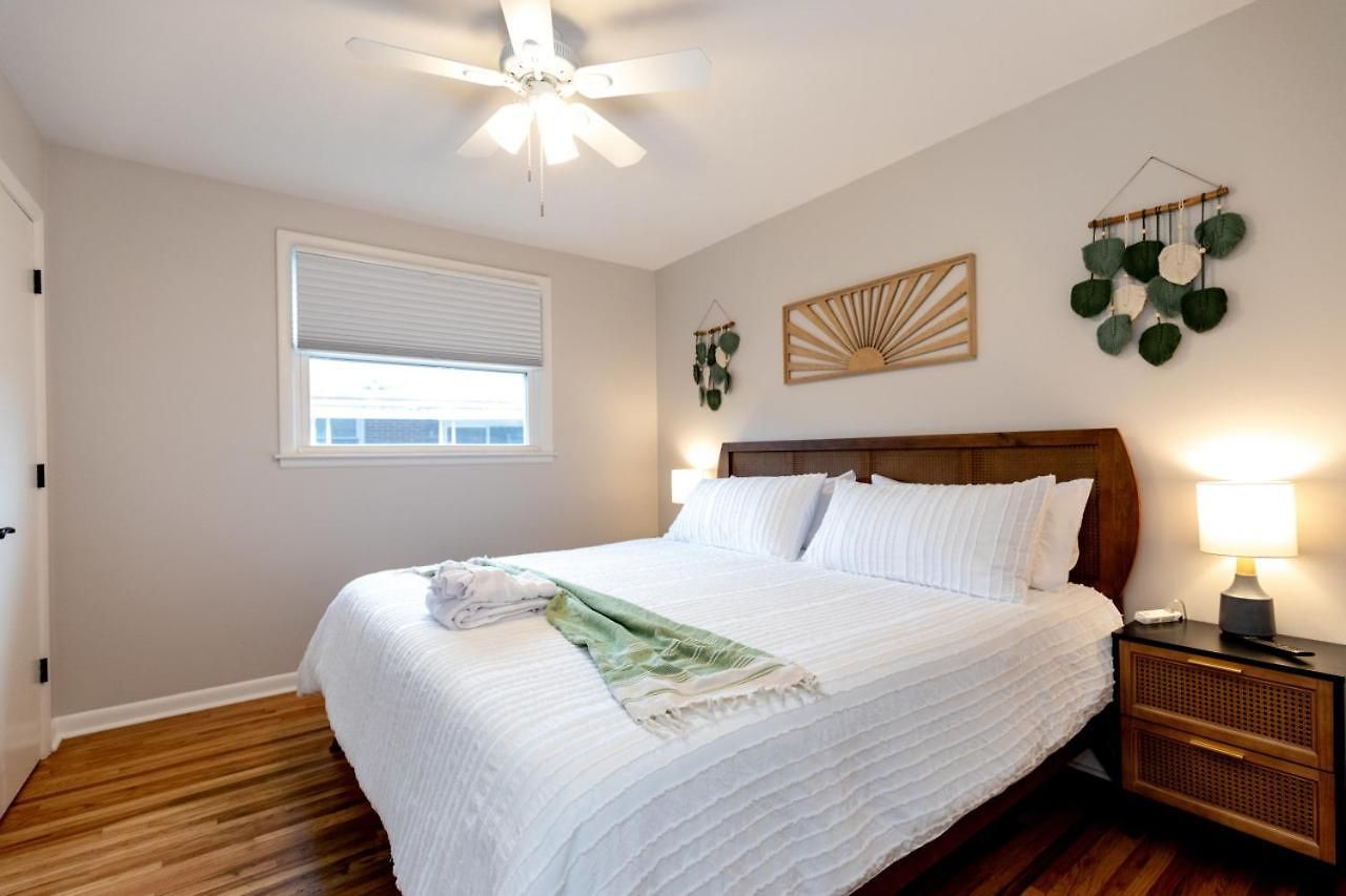 Casa Azul King Beds Close To Broadway Hot Tub Nashville