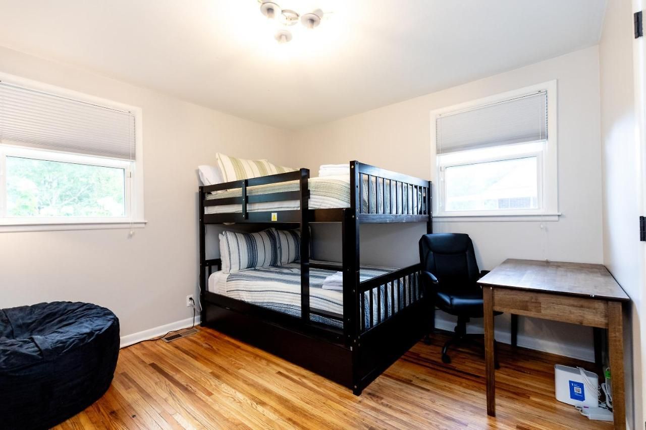 Holiday home Casa Azul King Beds Close To Broadway Hot Tub *