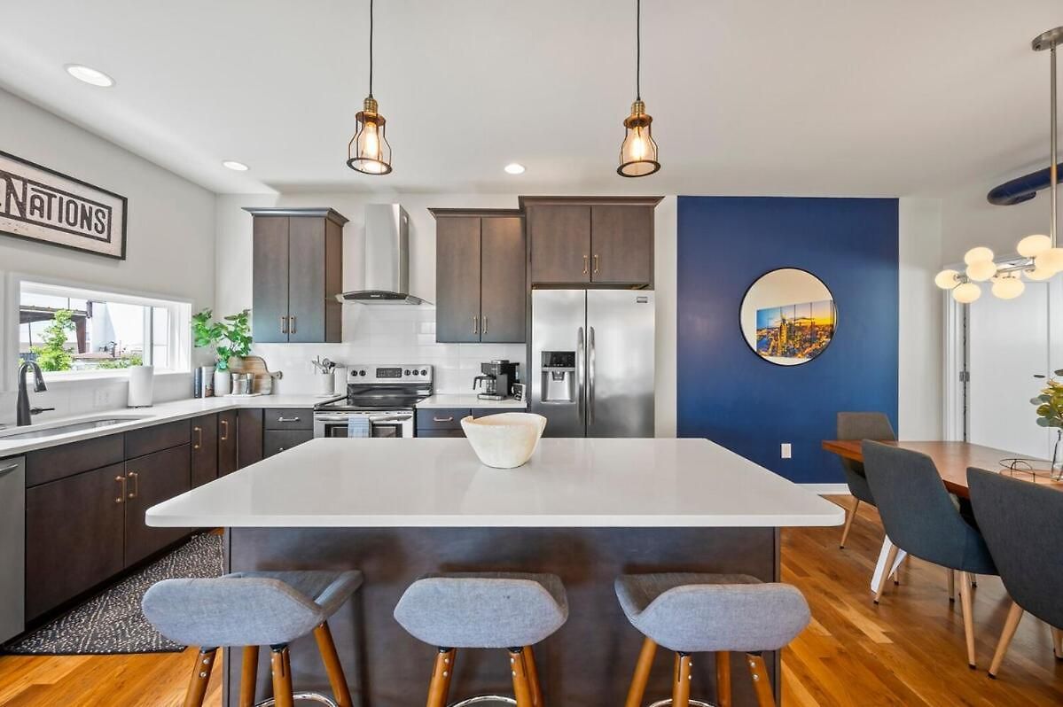 Holiday home Walk & Bike-stunning Natural Light! 13 Mins To Downtown