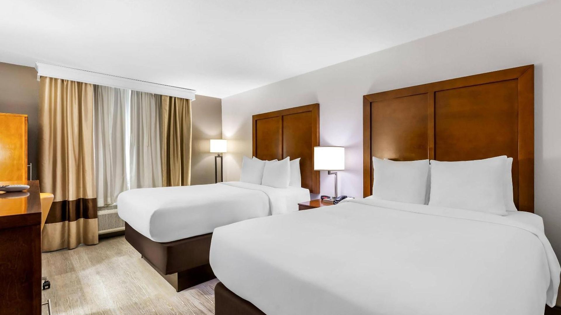 Inn Comfort West