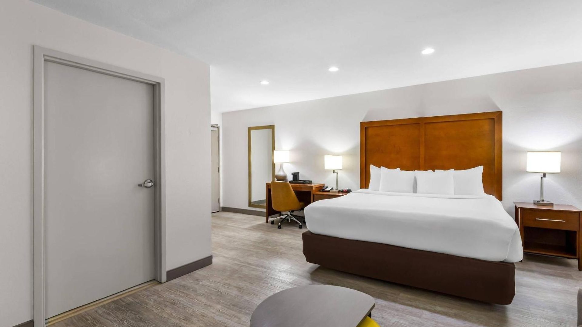 Comfort West