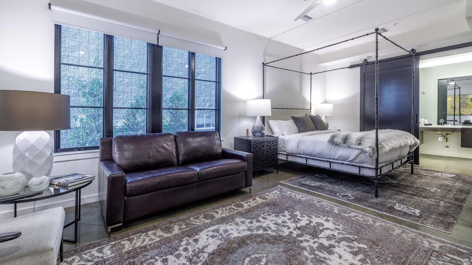121 By Avantstay Nashville