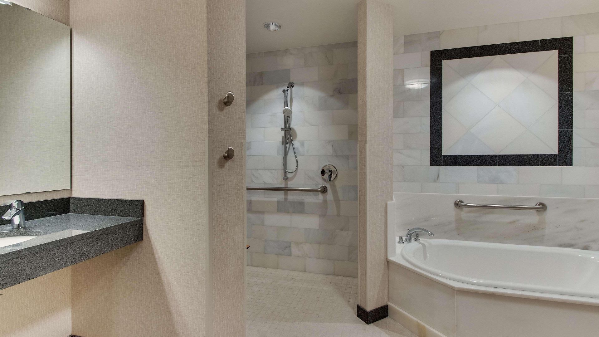 Drury Plaza Downtown Hotel Nashville