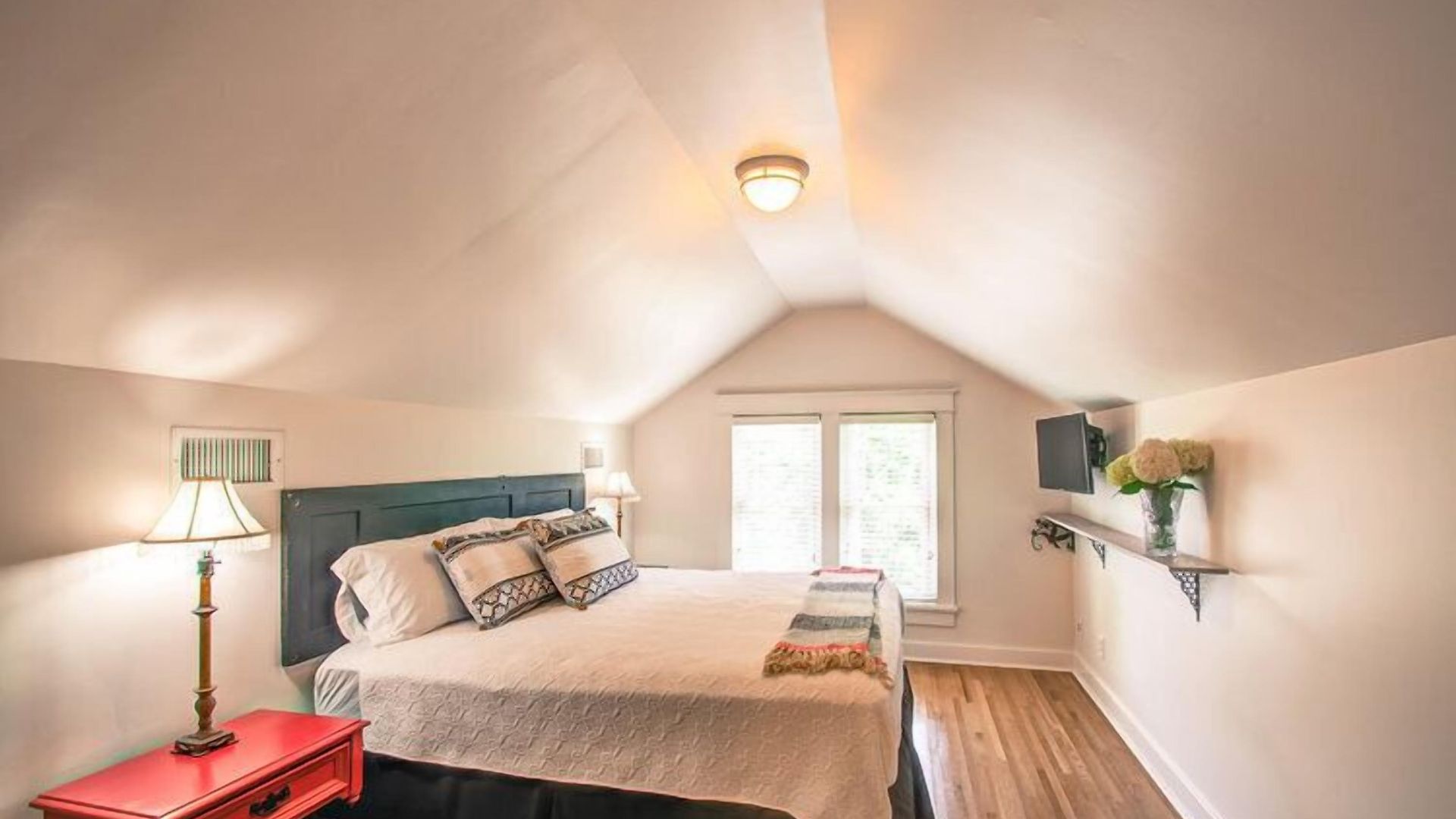 Bed & Breakfast Belmont Blvd 3*