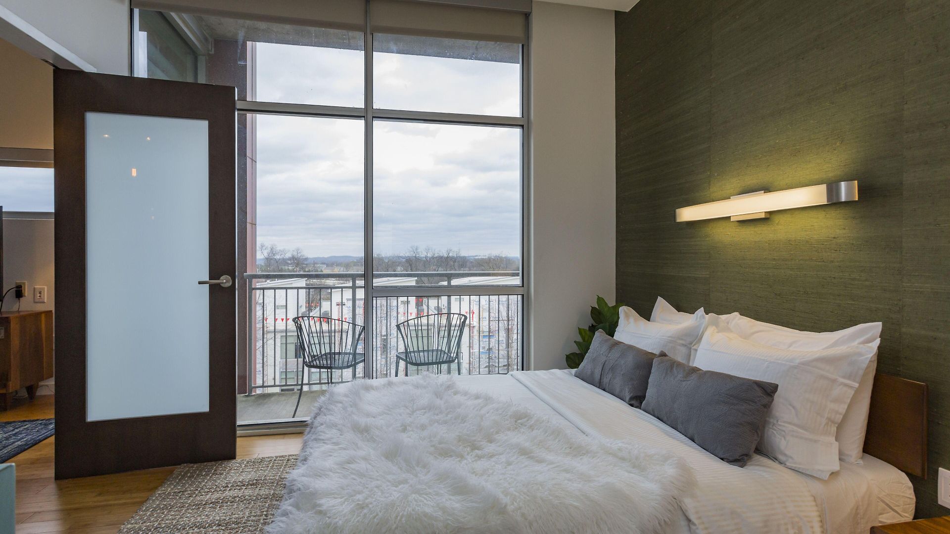 Artsy Extended Retreat Downtown Holiday home Nashville
