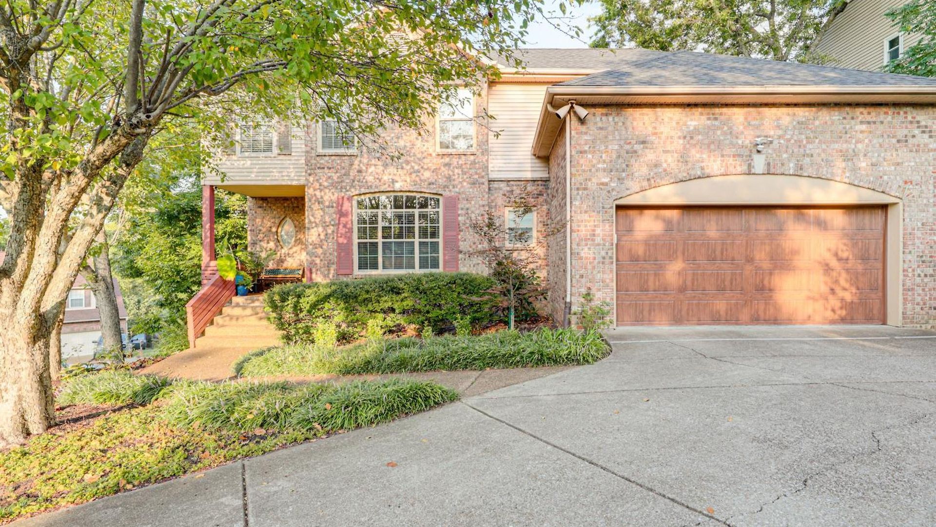 Family W/ Deck: 12 Mi To Downtown Nashville! *
