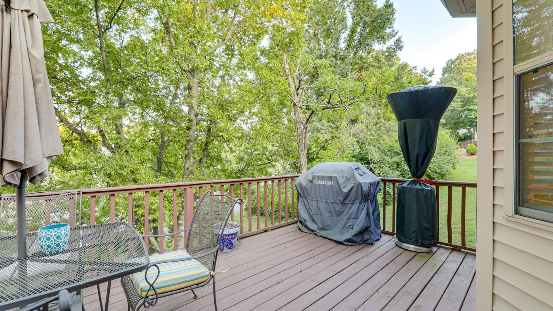 Family W/ Deck: 12 Mi To Downtown Nashville! Holiday home *