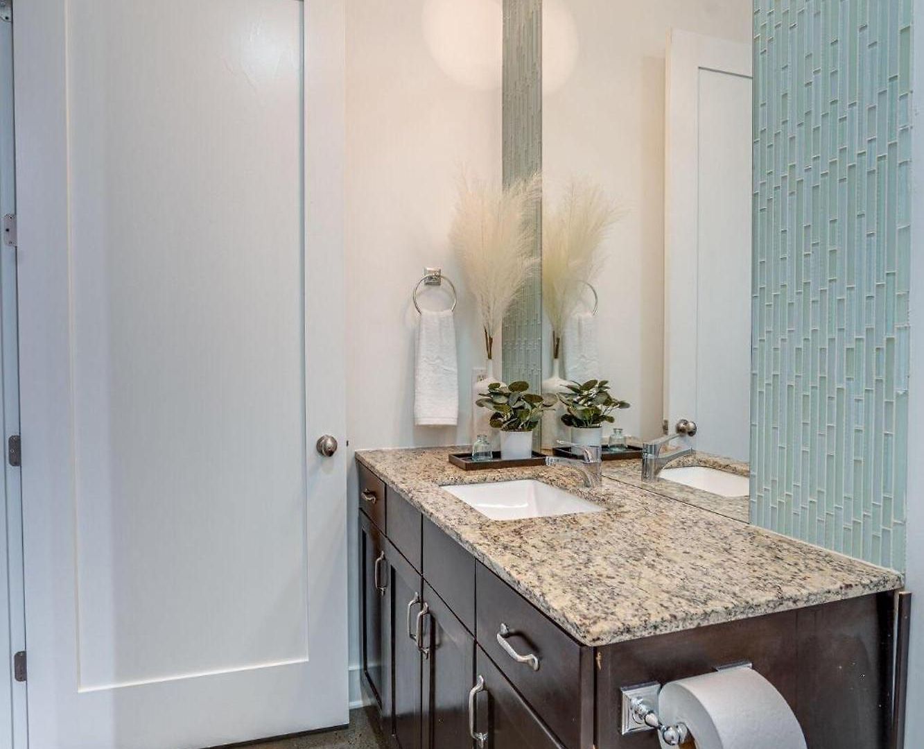 Lofts At 30th - Modern Life - Mins To Broadway Holiday home