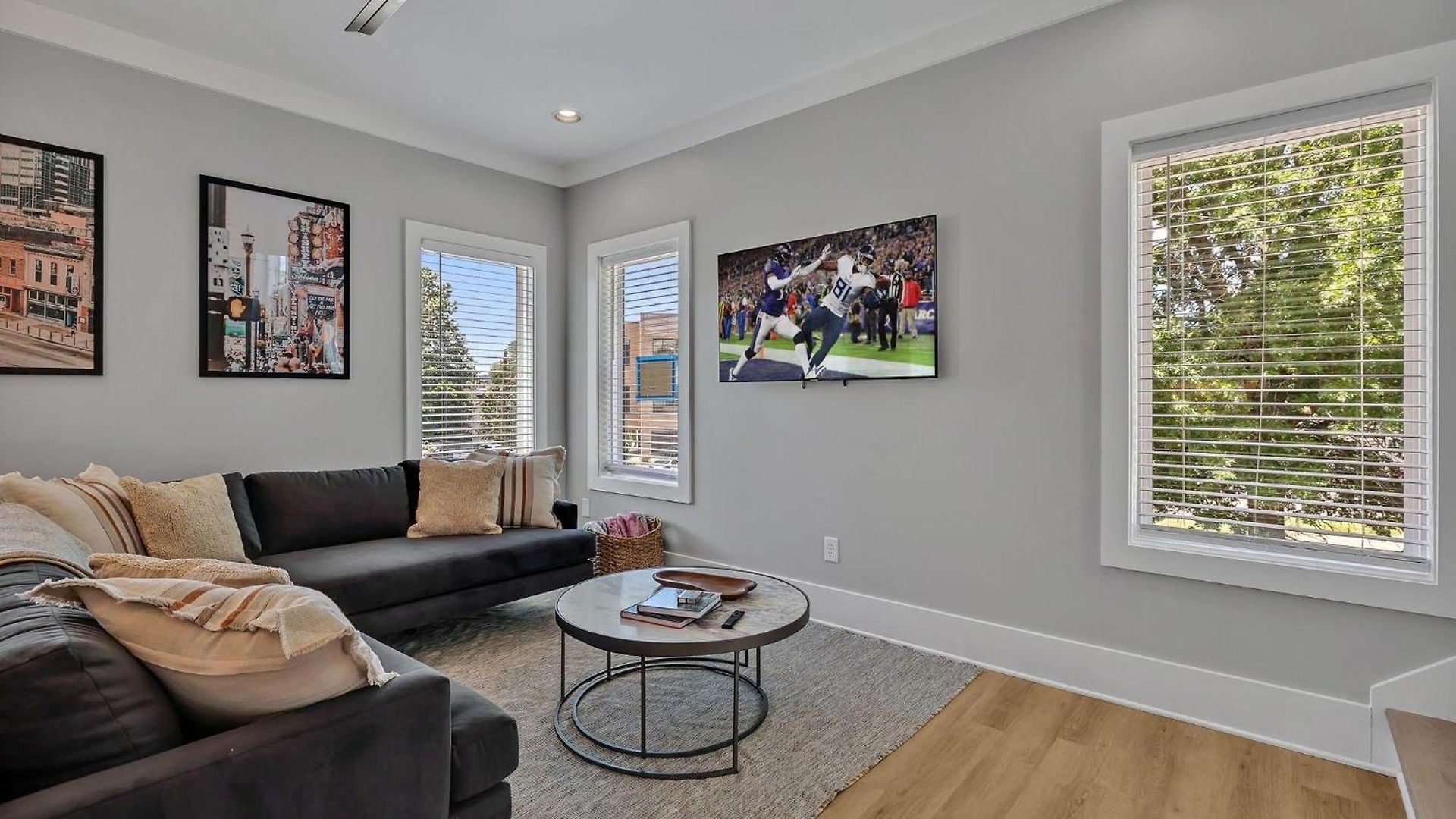 Double Treble - 2 Townhomes - Private Rooftops
