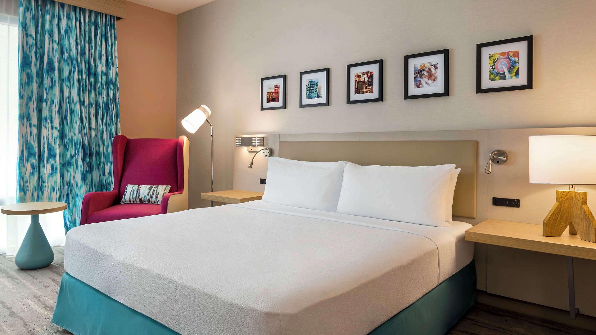 Hilton Garden West End Avenue Hotel