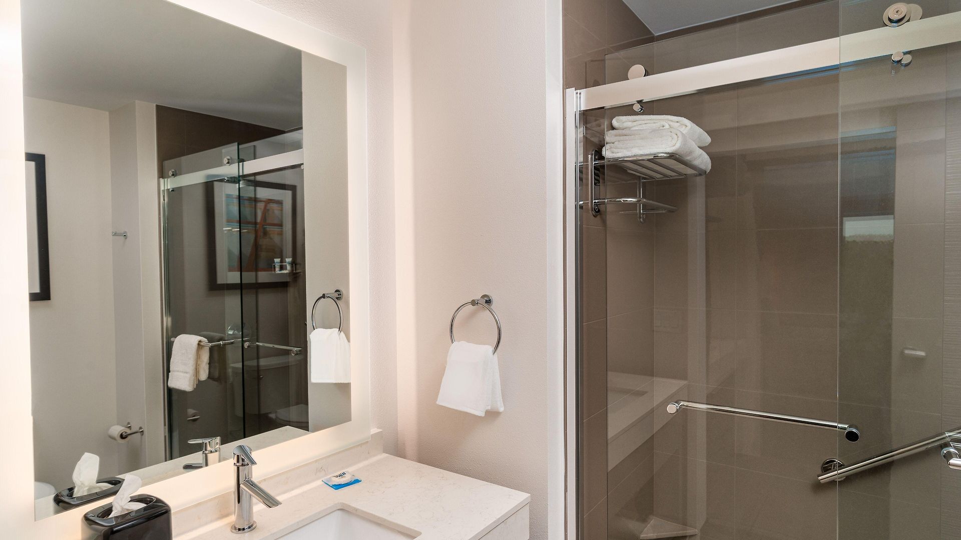 Hyatt House Airport 3* Nashville