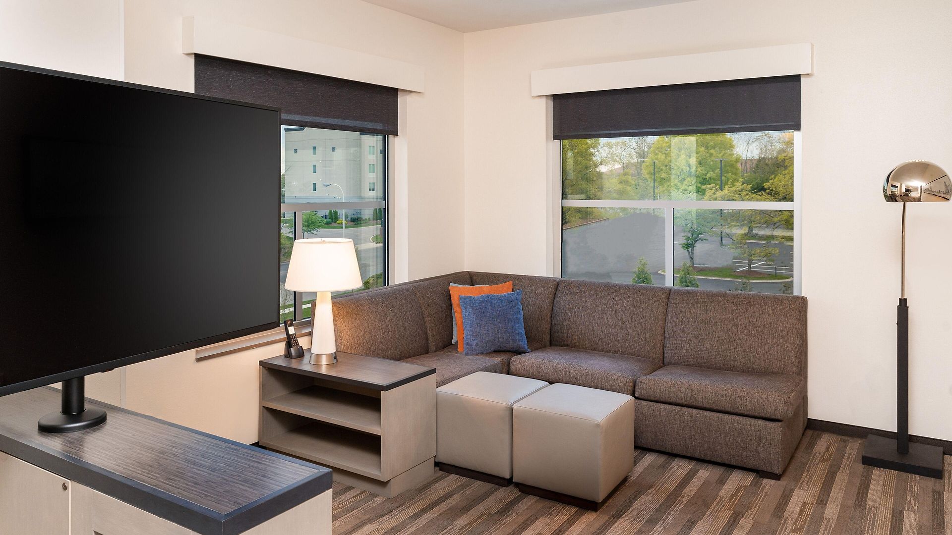 Hyatt House Airport 3*