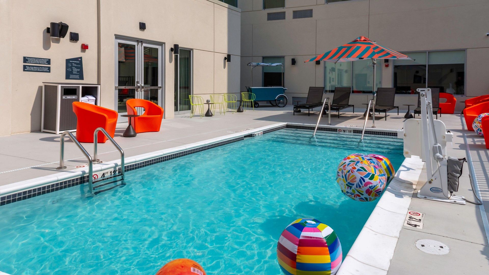 Aloft By Marriott Airport Nashville
