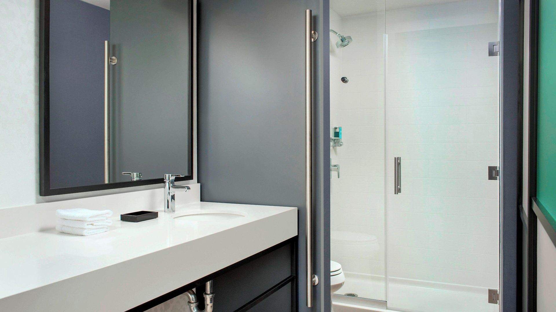 Aloft By Marriott Airport 3*