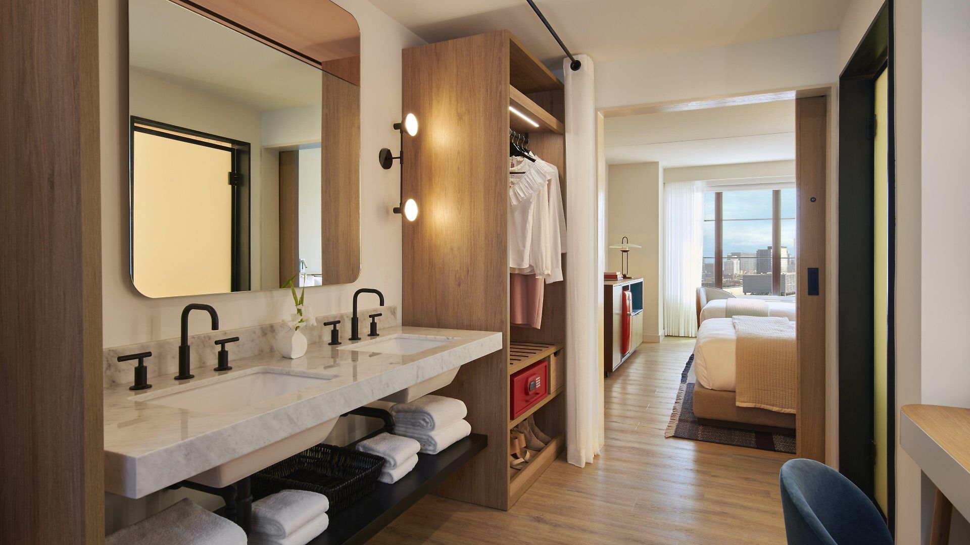 Hotel Virgin 4*