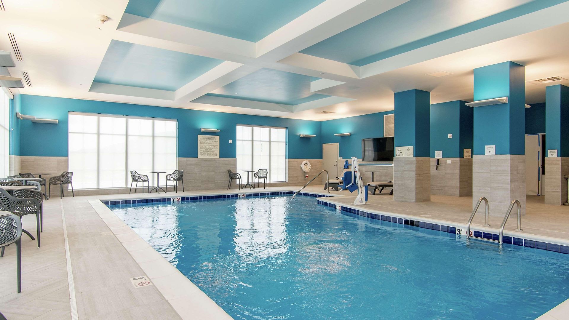 Hotel Hampton & By Hilton North Skyline 3*