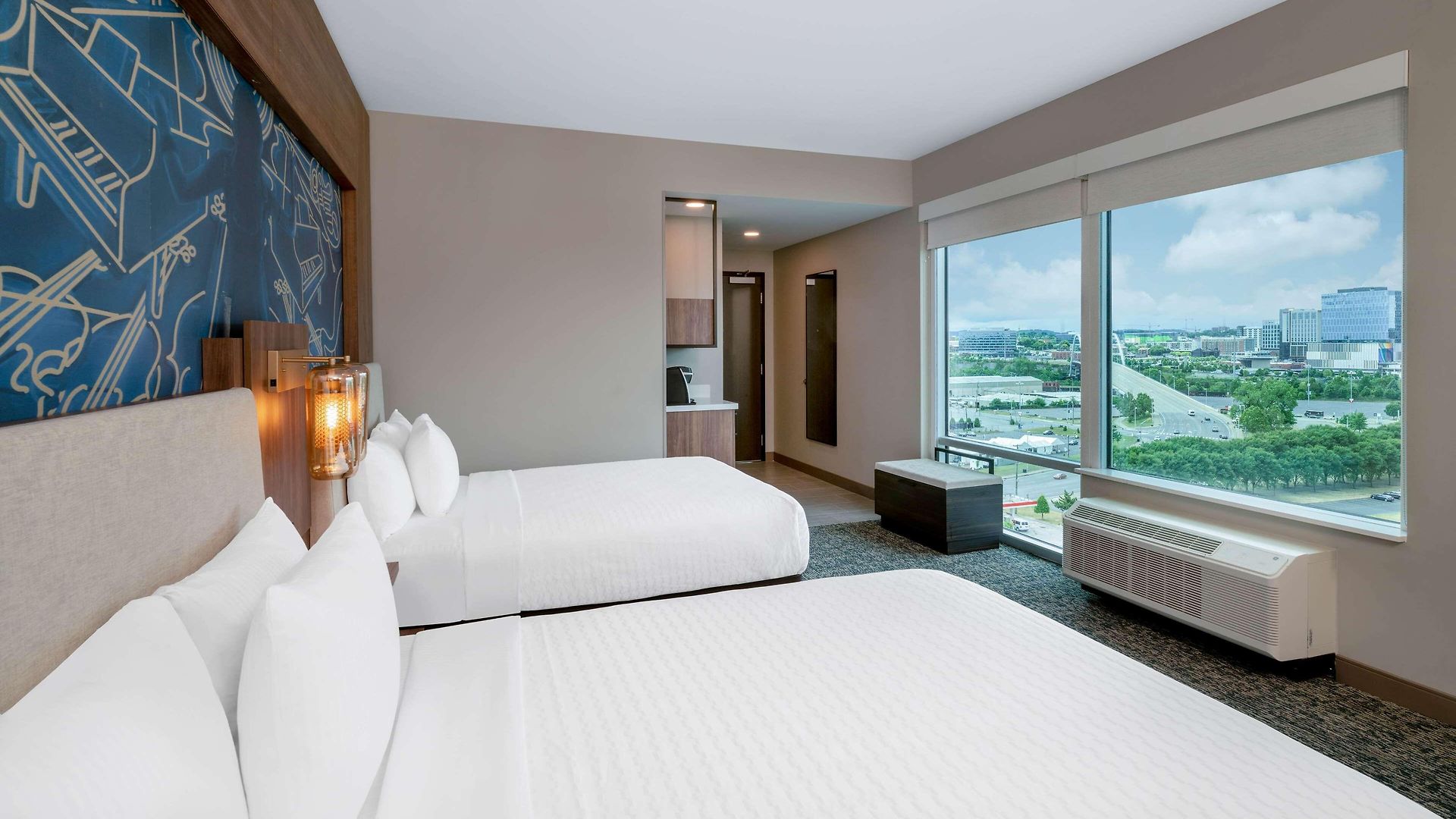 La Quinta & By Wyndham Downtown Stadium Hotel 3*