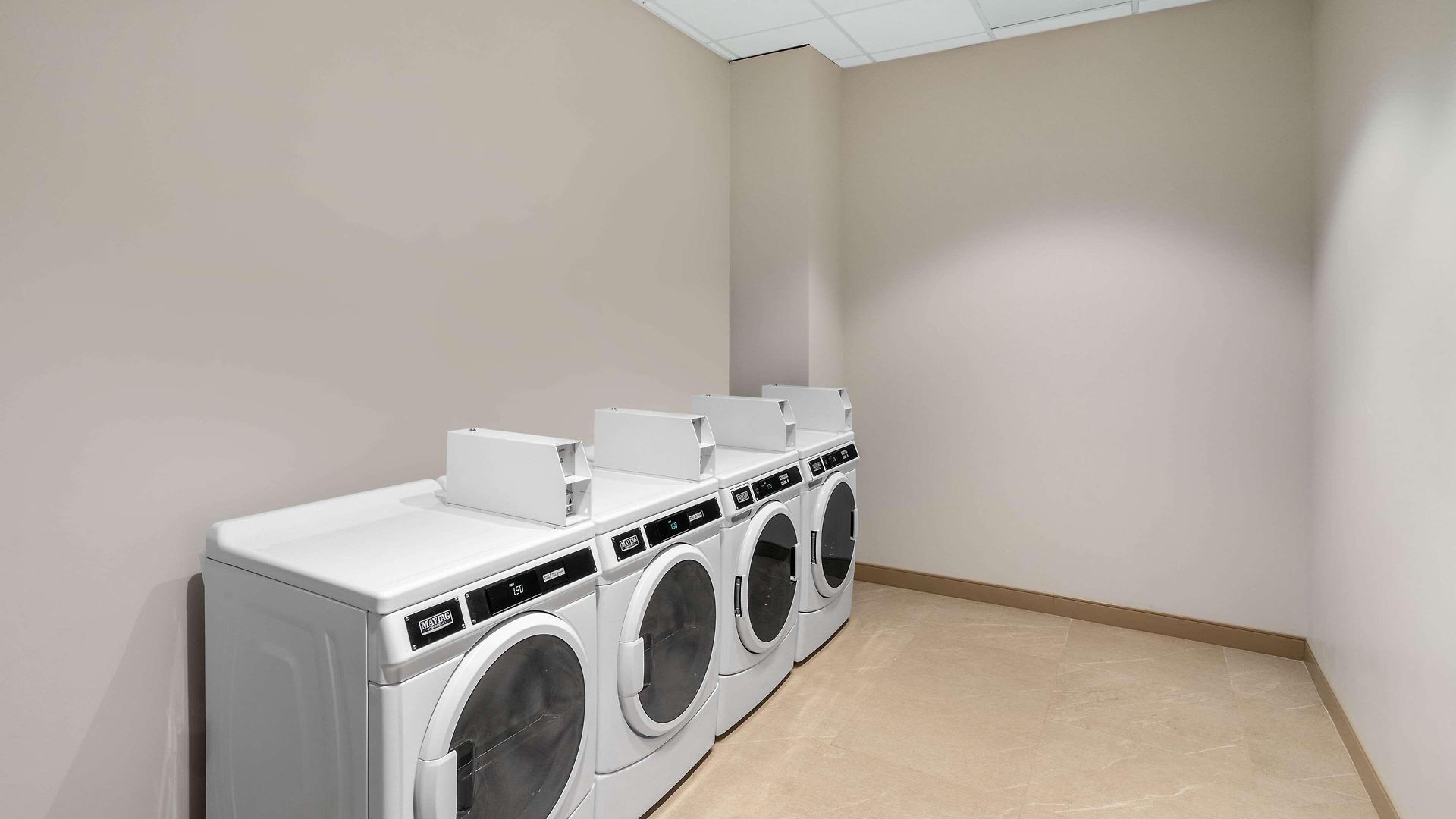 La Quinta & By Wyndham Downtown Stadium 3*