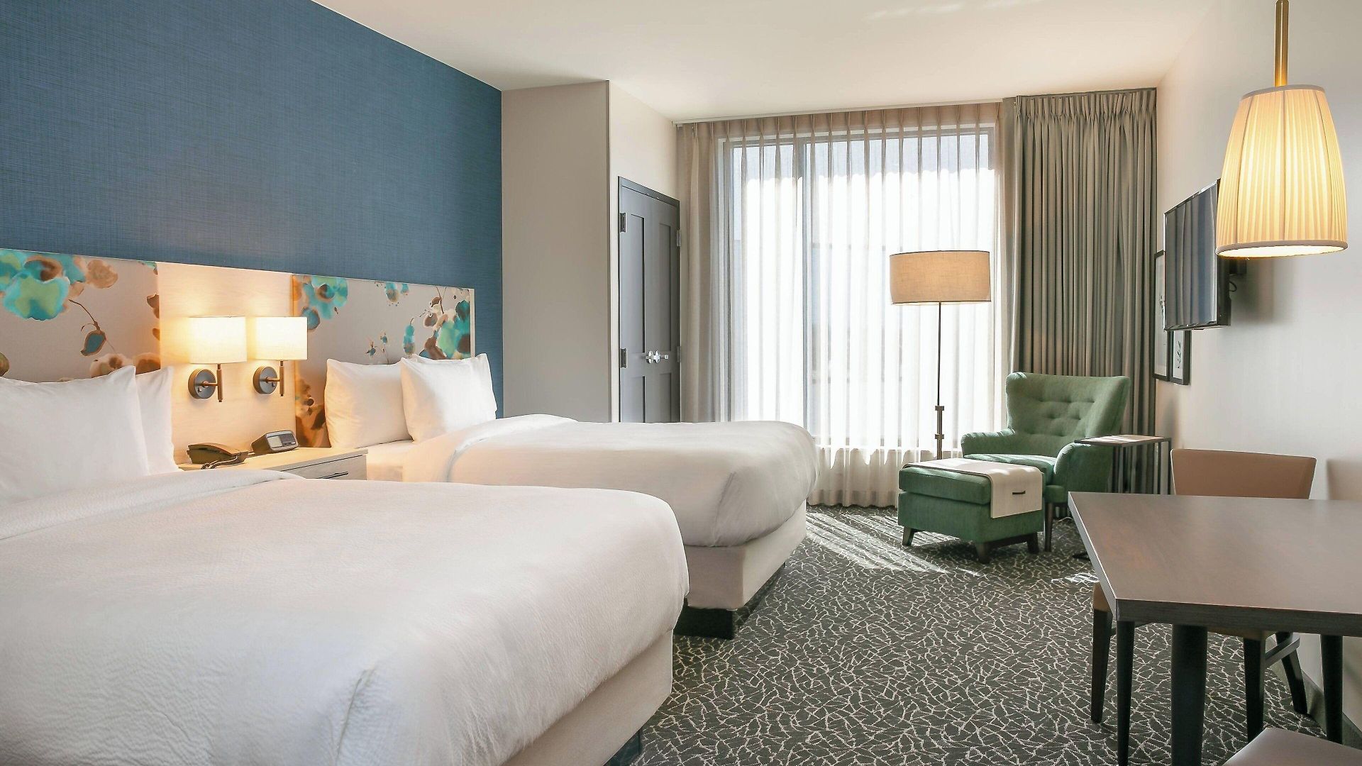 Hotel Towneplace Downtown/capitol District