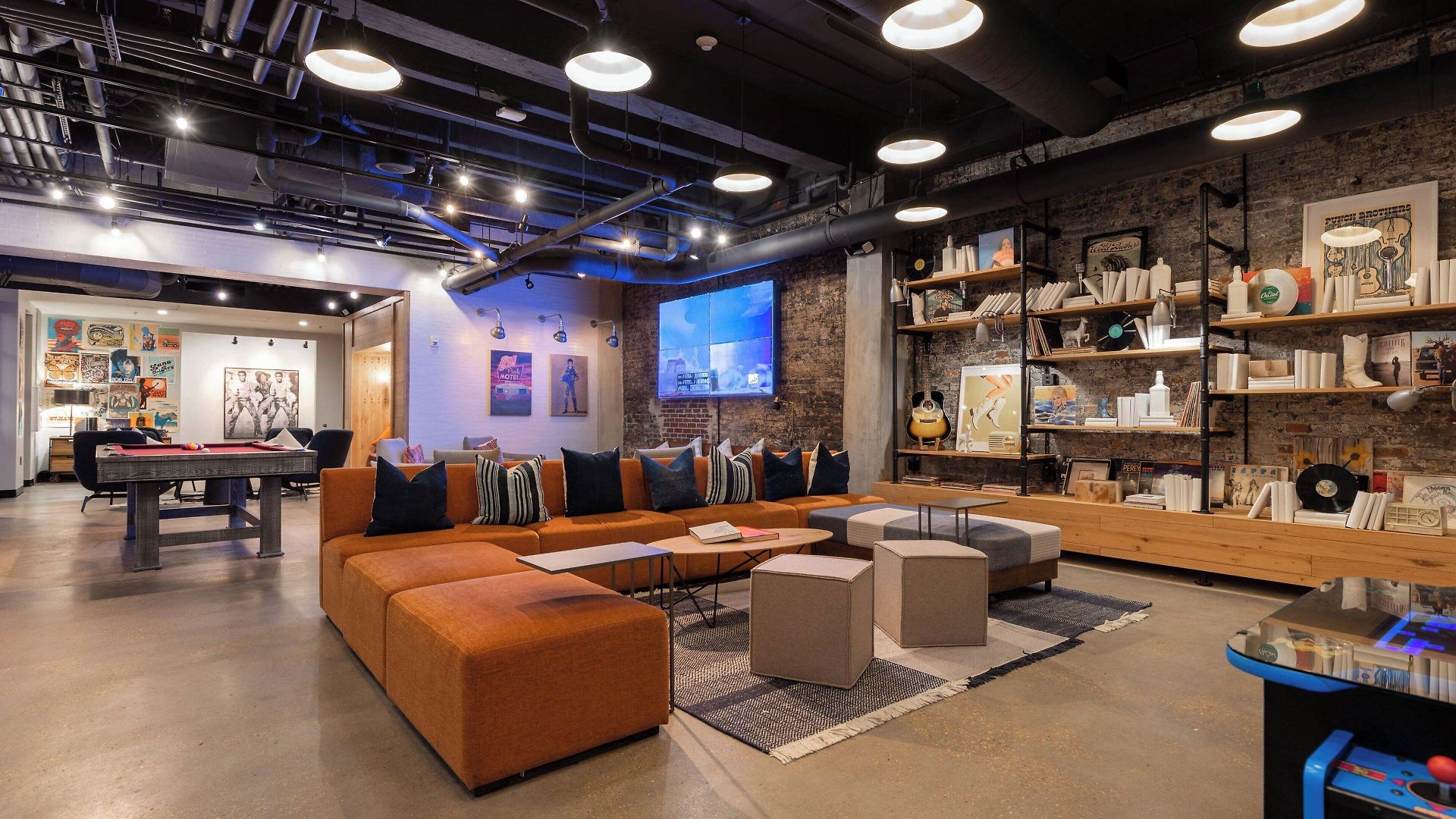 Hotel Moxy Downtown Nashville