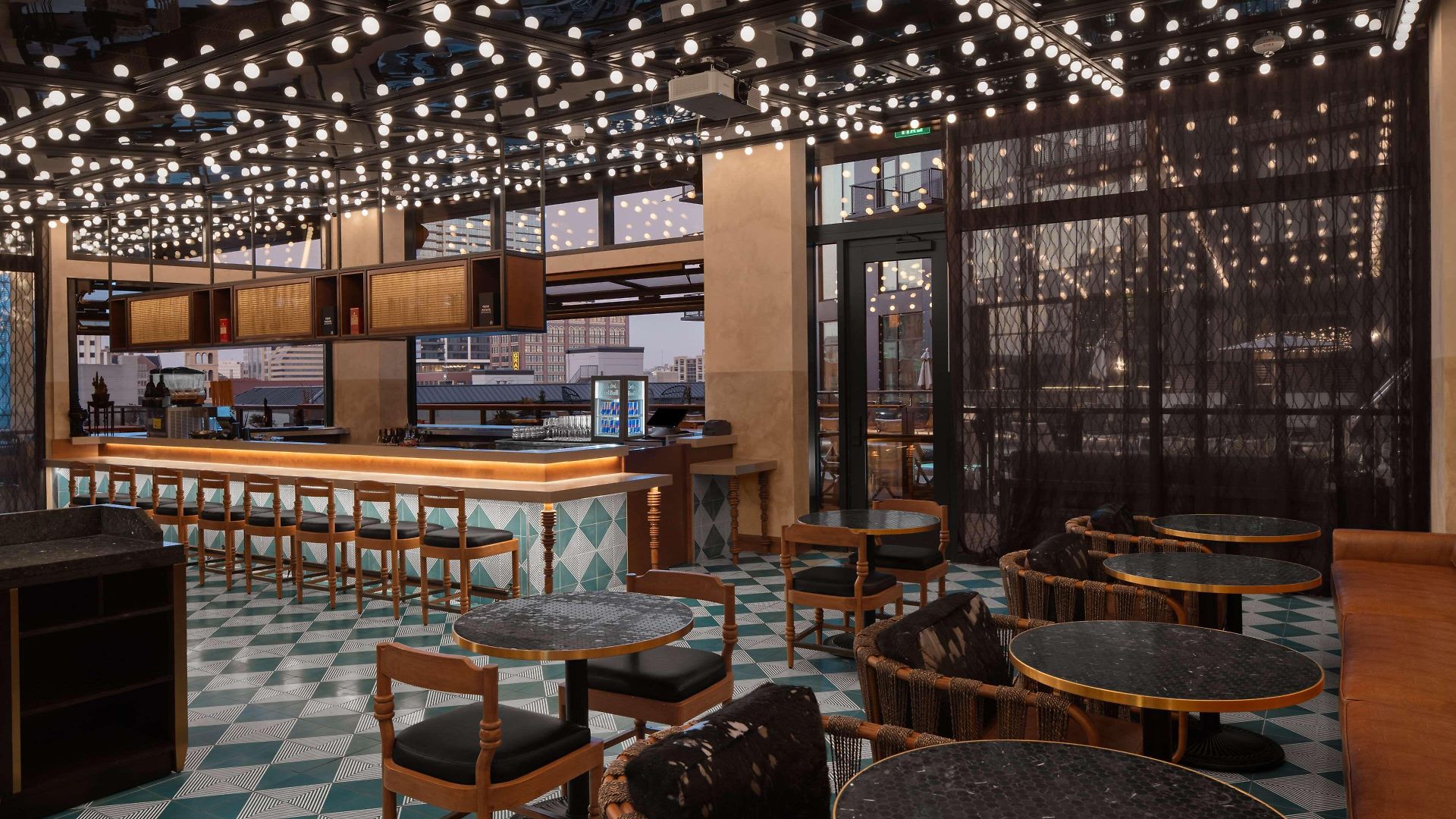 Fraye Nashville, Curio Collection By Hilton 4* Nashville