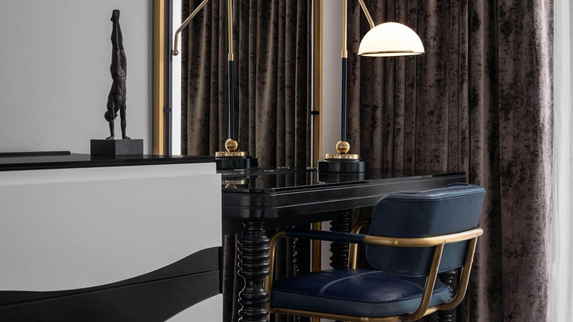 Fraye Nashville, Curio Collection By Hilton Nashville