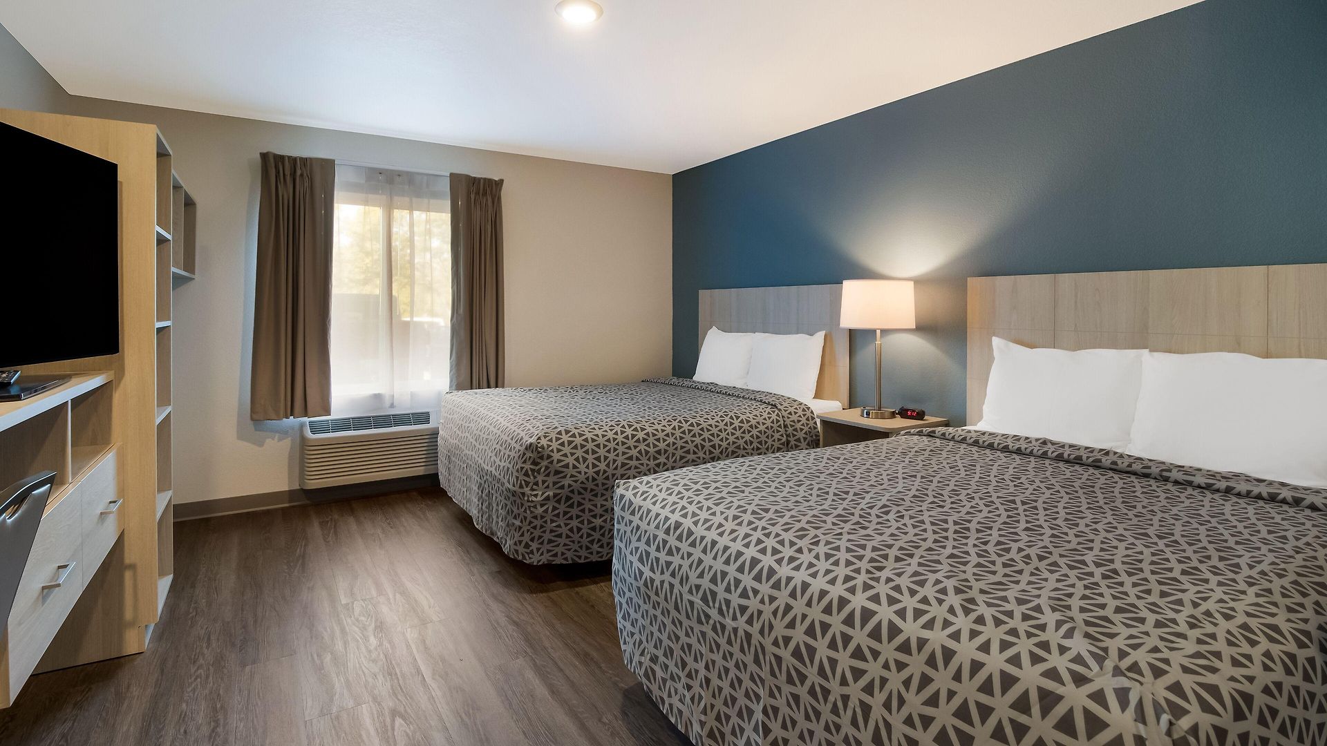 Woodspring Hermitage - Airport Hotel 3*