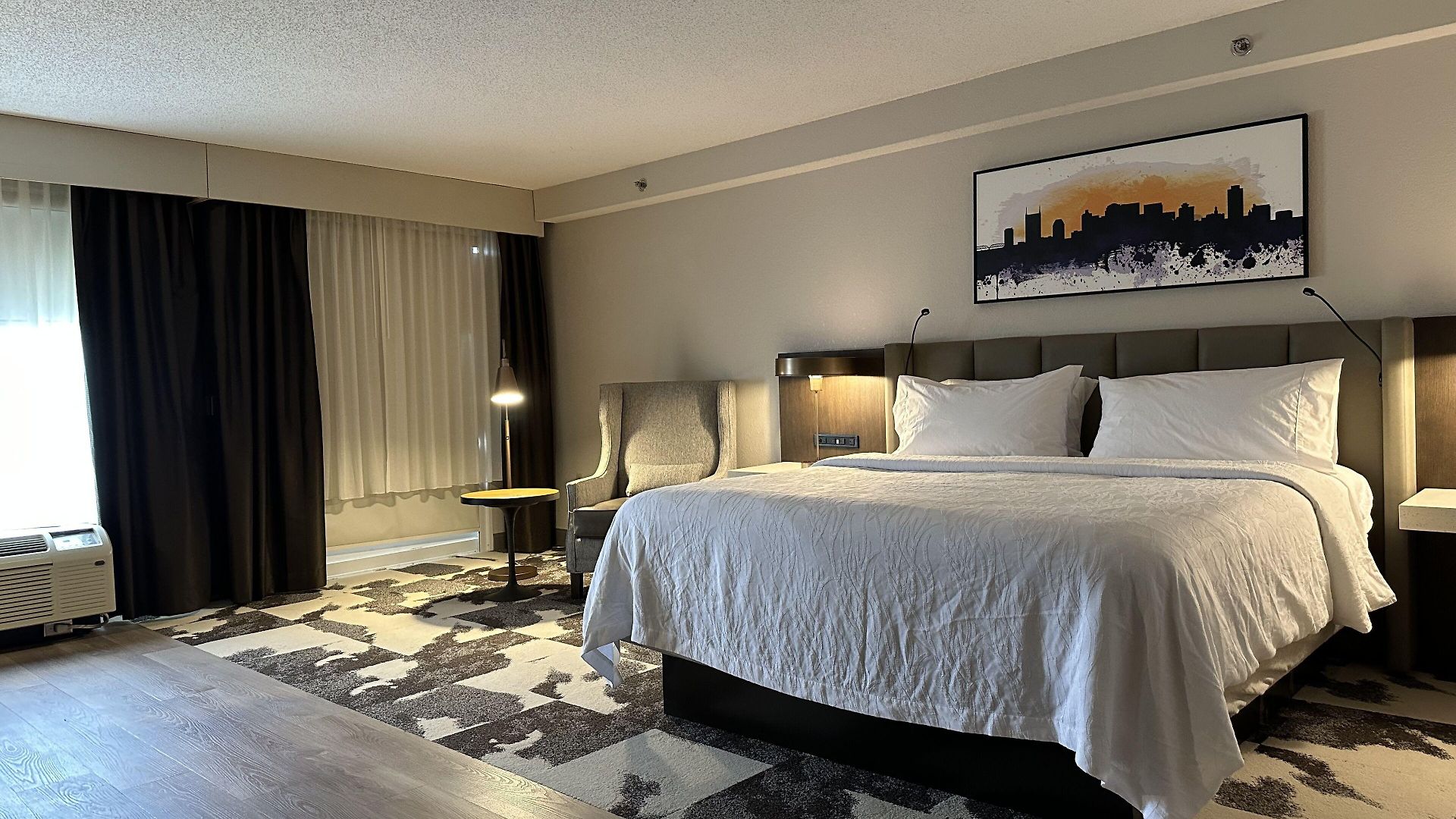 Hotel Crowne Plaza Airport By Ihg Nashville
