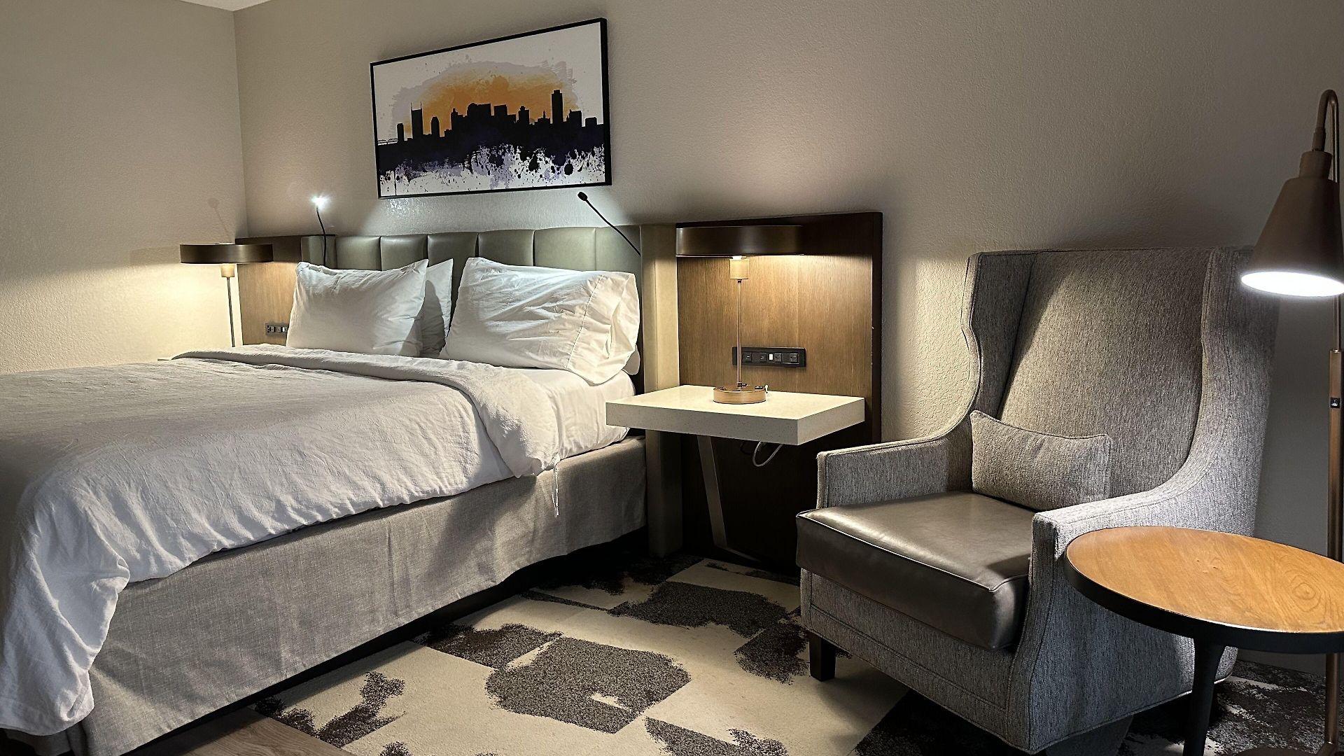 Crowne Plaza Airport By Ihg