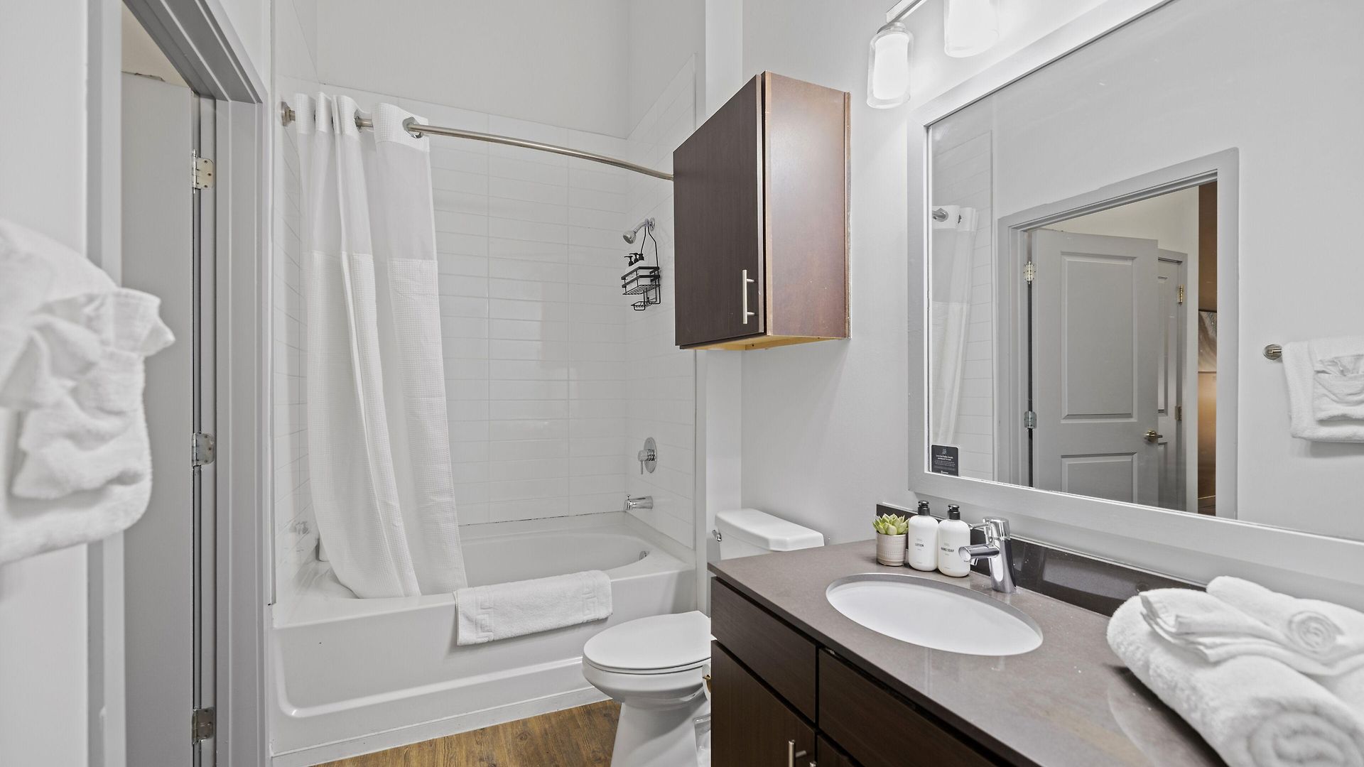 Placemakr Music Row - Vanderbilt Aparthotel 4*
