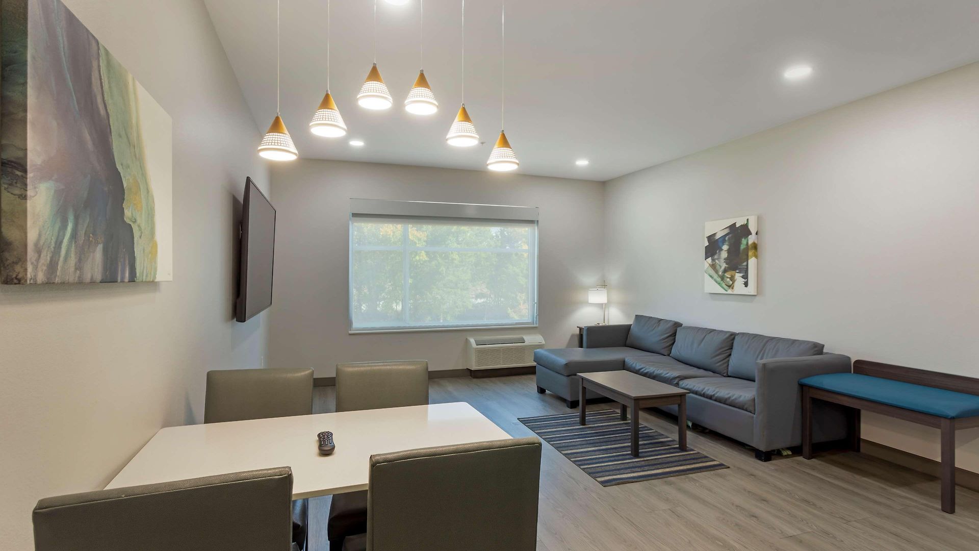 Western Executive Residency Antioch 2*