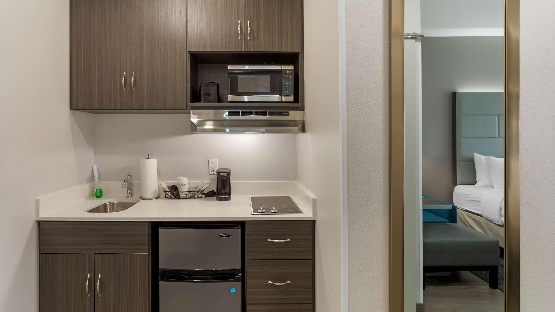 Western Executive Residency Antioch Hotel 2*