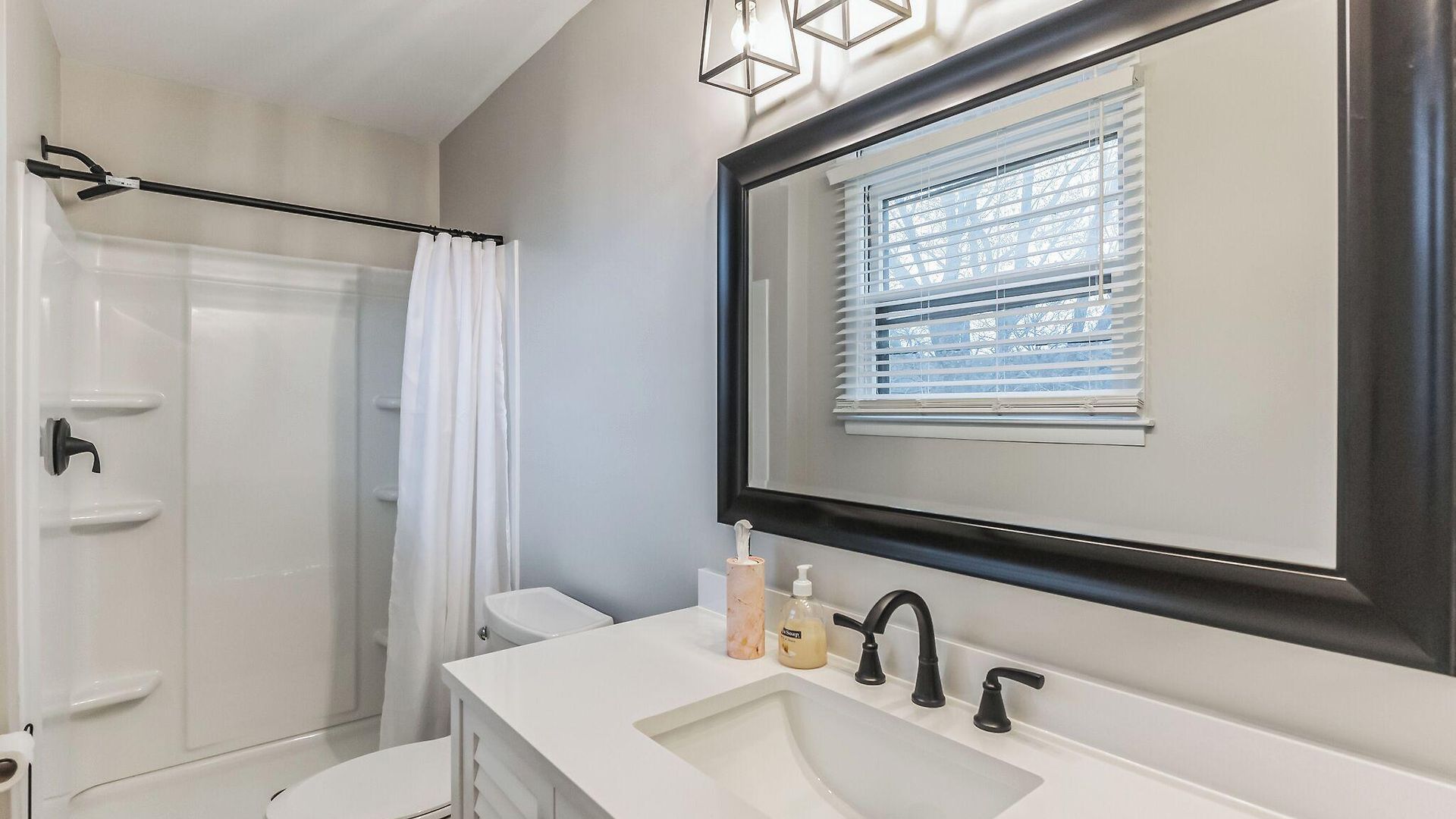 Luxurious 4br Pet Friendly Holiday home Nashville