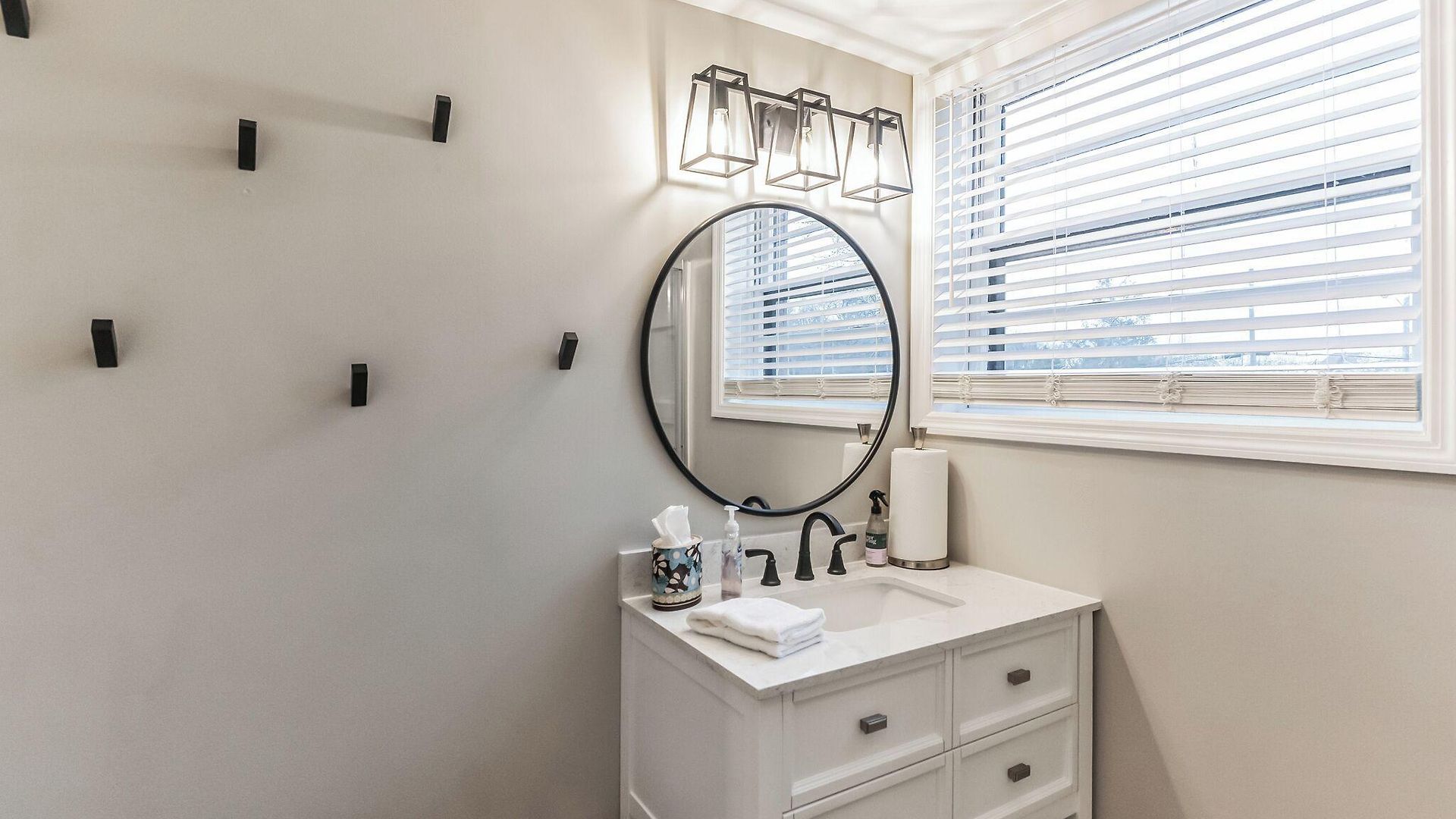 Luxurious 4br Pet Friendly *