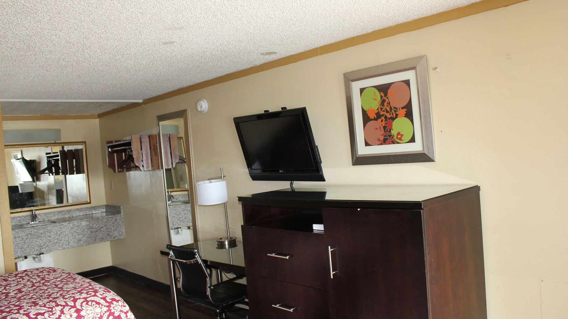 Hotel Executive & Nashville