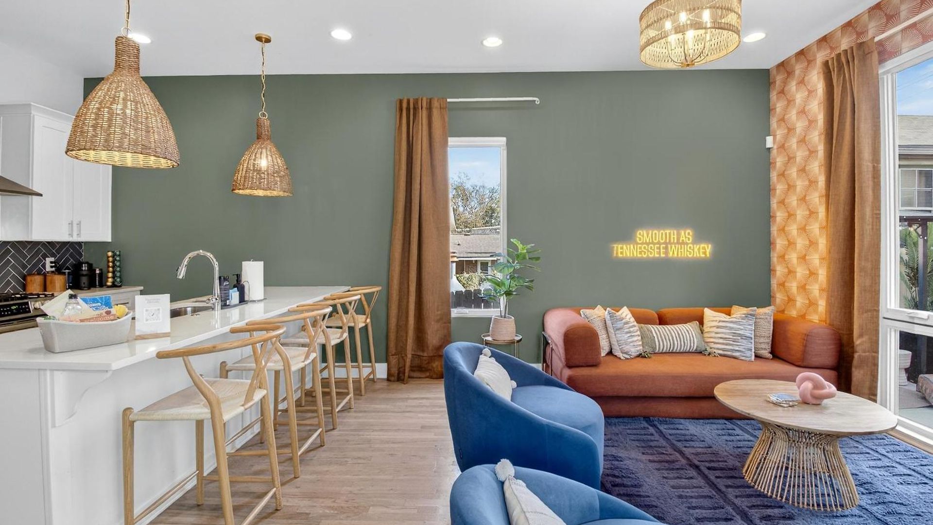Boho-chic With A Hot Tub, Fire Pit Nashville
