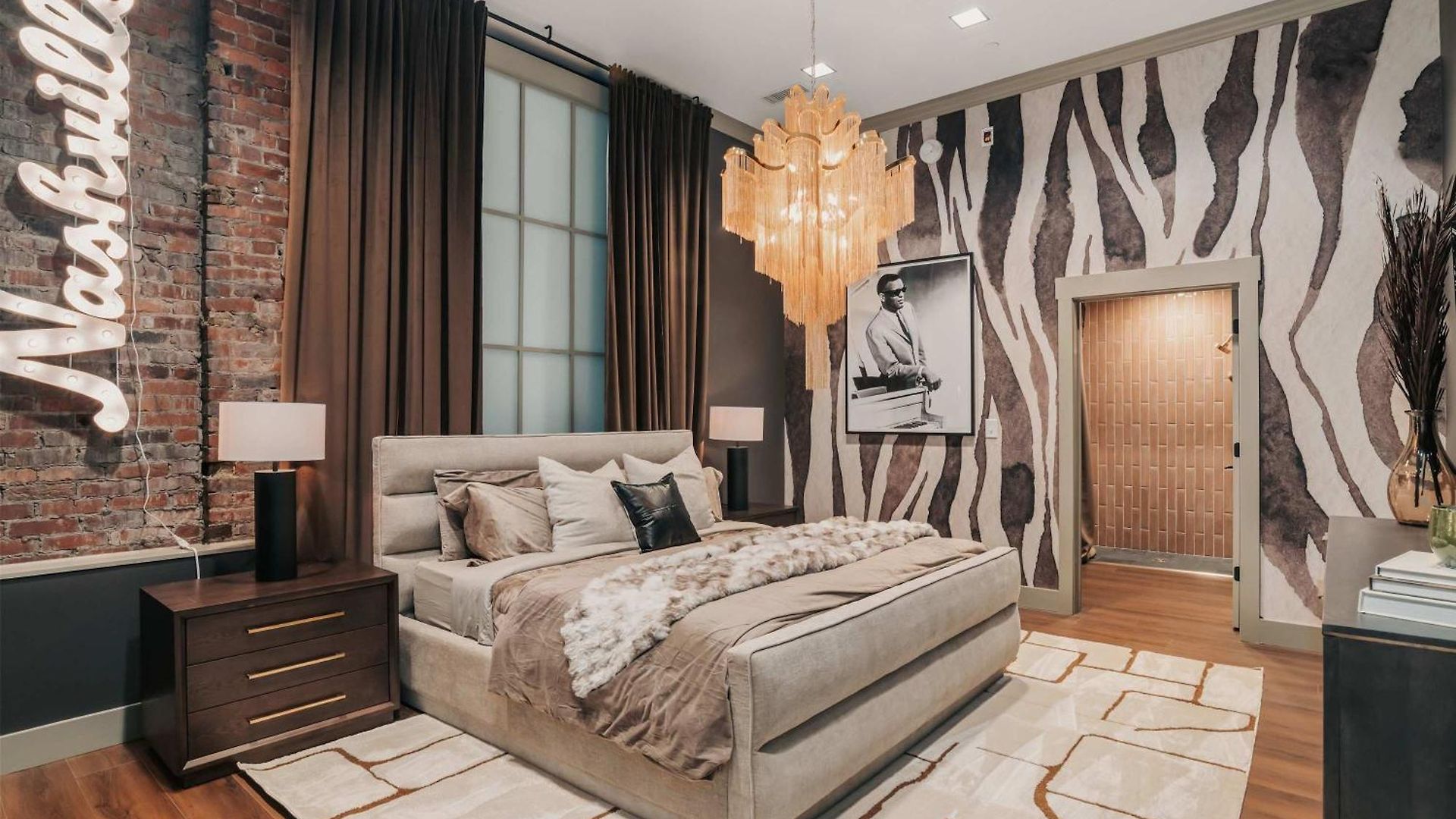 Starr Piano - Roxie And Carraway - 8 Bedrooms * Nashville